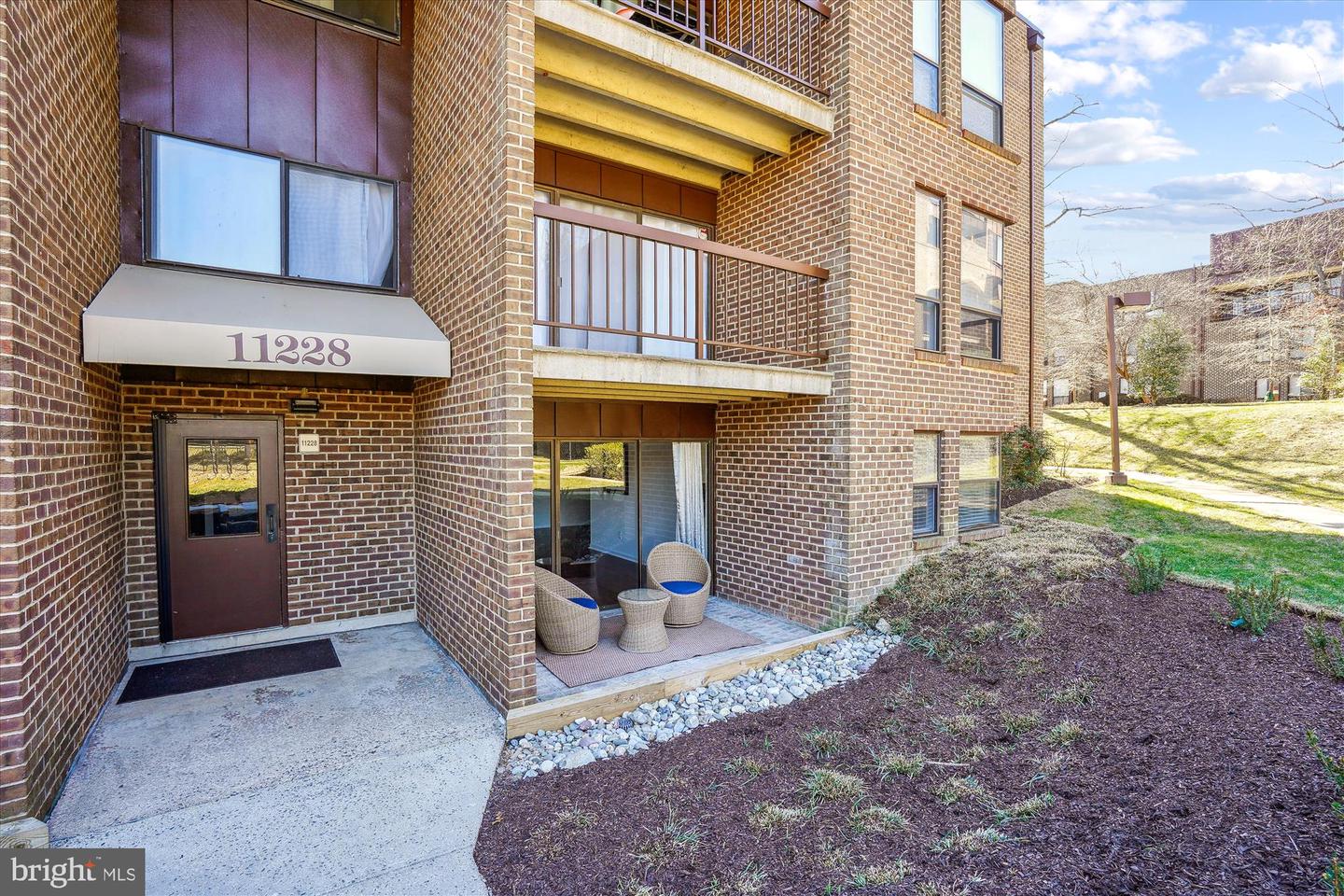 11228 CHESTNUT GROVE SQ #16, RESTON, Virginia 20190, 2 Bedrooms Bedrooms, ,1 BathroomBathrooms,Residential,For sale,11228 CHESTNUT GROVE SQ #16,VAFX2226272 MLS # VAFX2226272