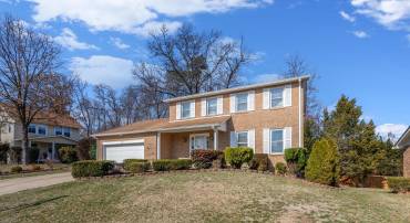 6726 BLANCHE DR, LORTON, Virginia 22079, 4 Bedrooms Bedrooms, ,3 BathroomsBathrooms,Residential,For sale,6726 BLANCHE DR,VAFX2226276 MLS # VAFX2226276