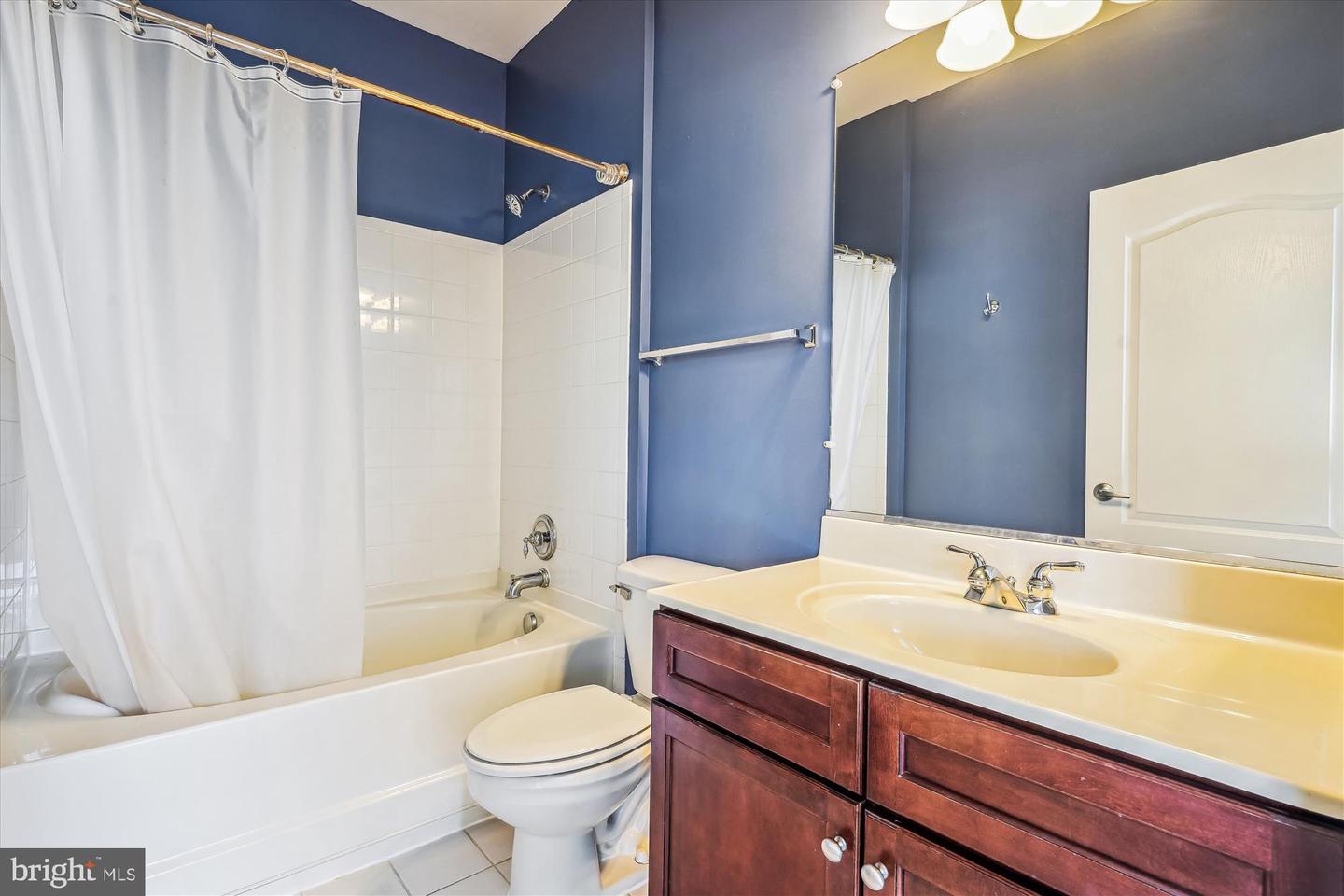 9000 LORTON STATION BLVD #2-101, LORTON, Virginia 22079, 2 Bedrooms Bedrooms, ,2 BathroomsBathrooms,Residential,For sale,9000 LORTON STATION BLVD #2-101,VAFX2226278 MLS # VAFX2226278