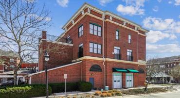 9000 LORTON STATION BLVD #2-101, LORTON, Virginia 22079, 2 Bedrooms Bedrooms, ,2 BathroomsBathrooms,Residential,For sale,9000 LORTON STATION BLVD #2-101,VAFX2226278 MLS # VAFX2226278