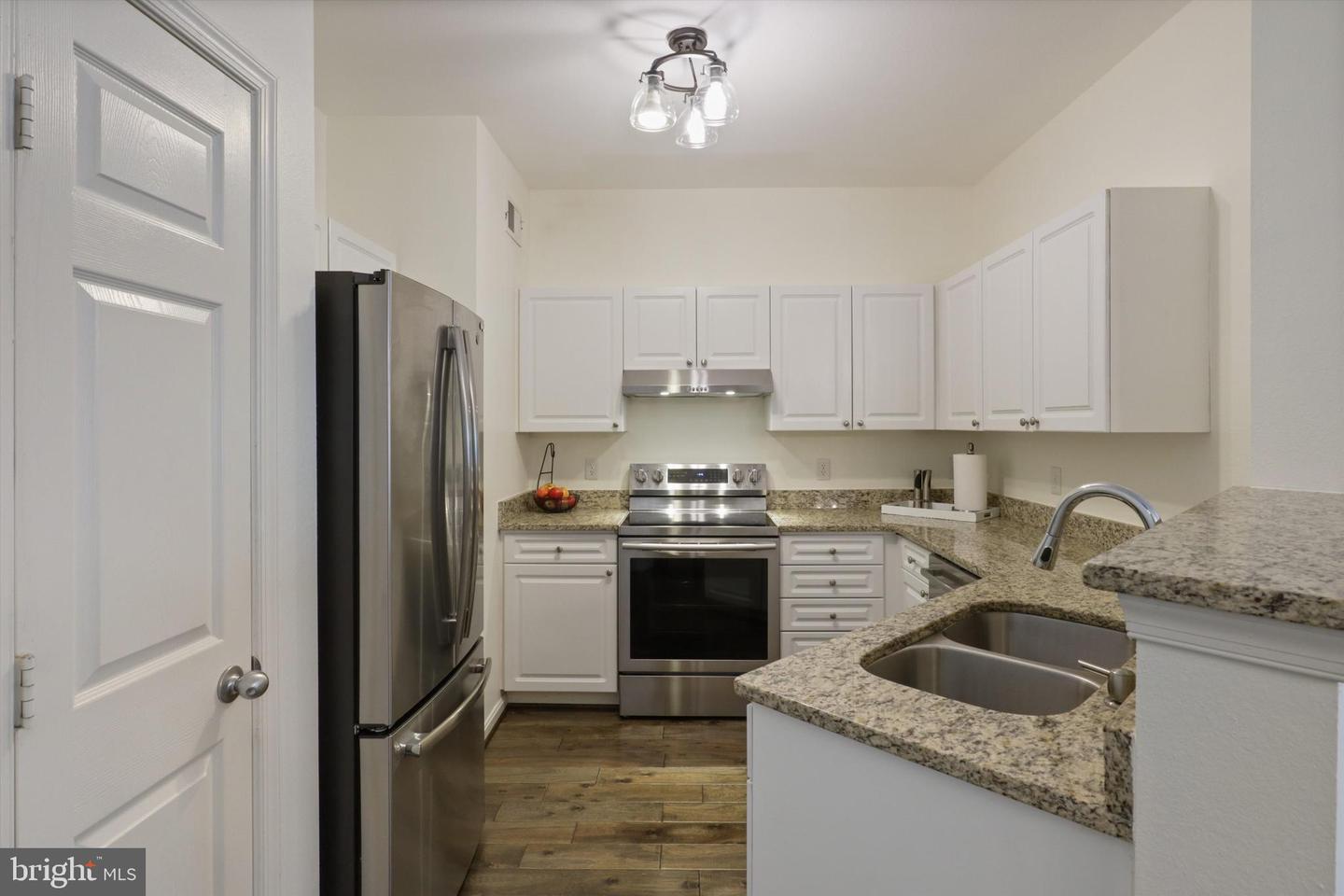 8065 NICOSH CIRCLE LN #55, FALLS CHURCH, Virginia 22042, 3 Bedrooms Bedrooms, ,3 BathroomsBathrooms,Residential,For sale,8065 NICOSH CIRCLE LN #55,VAFX2226400 MLS # VAFX2226400