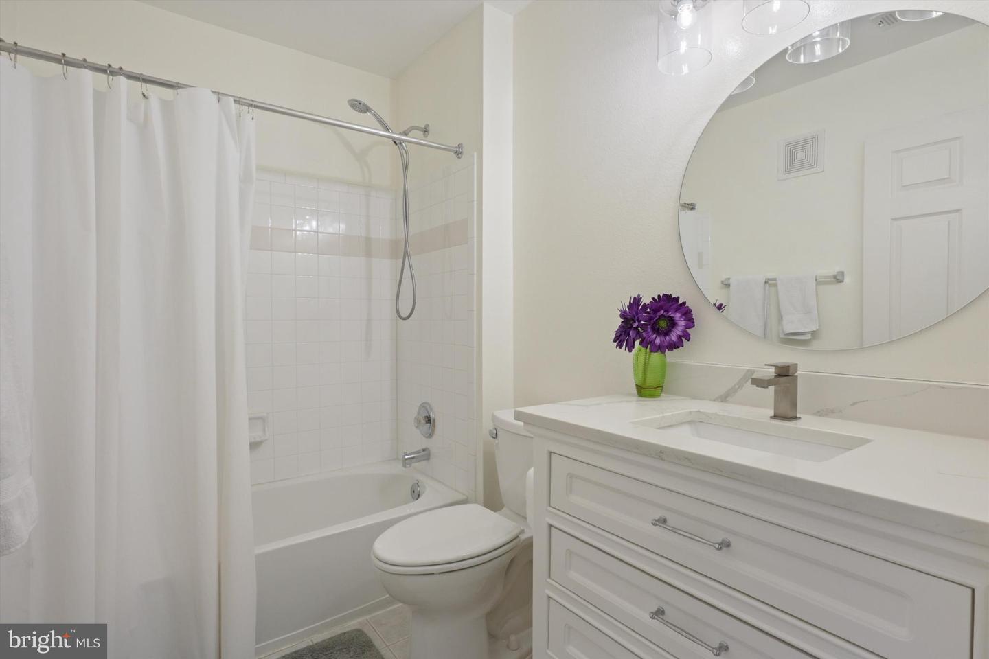 8065 NICOSH CIRCLE LN #55, FALLS CHURCH, Virginia 22042, 3 Bedrooms Bedrooms, ,3 BathroomsBathrooms,Residential,For sale,8065 NICOSH CIRCLE LN #55,VAFX2226400 MLS # VAFX2226400