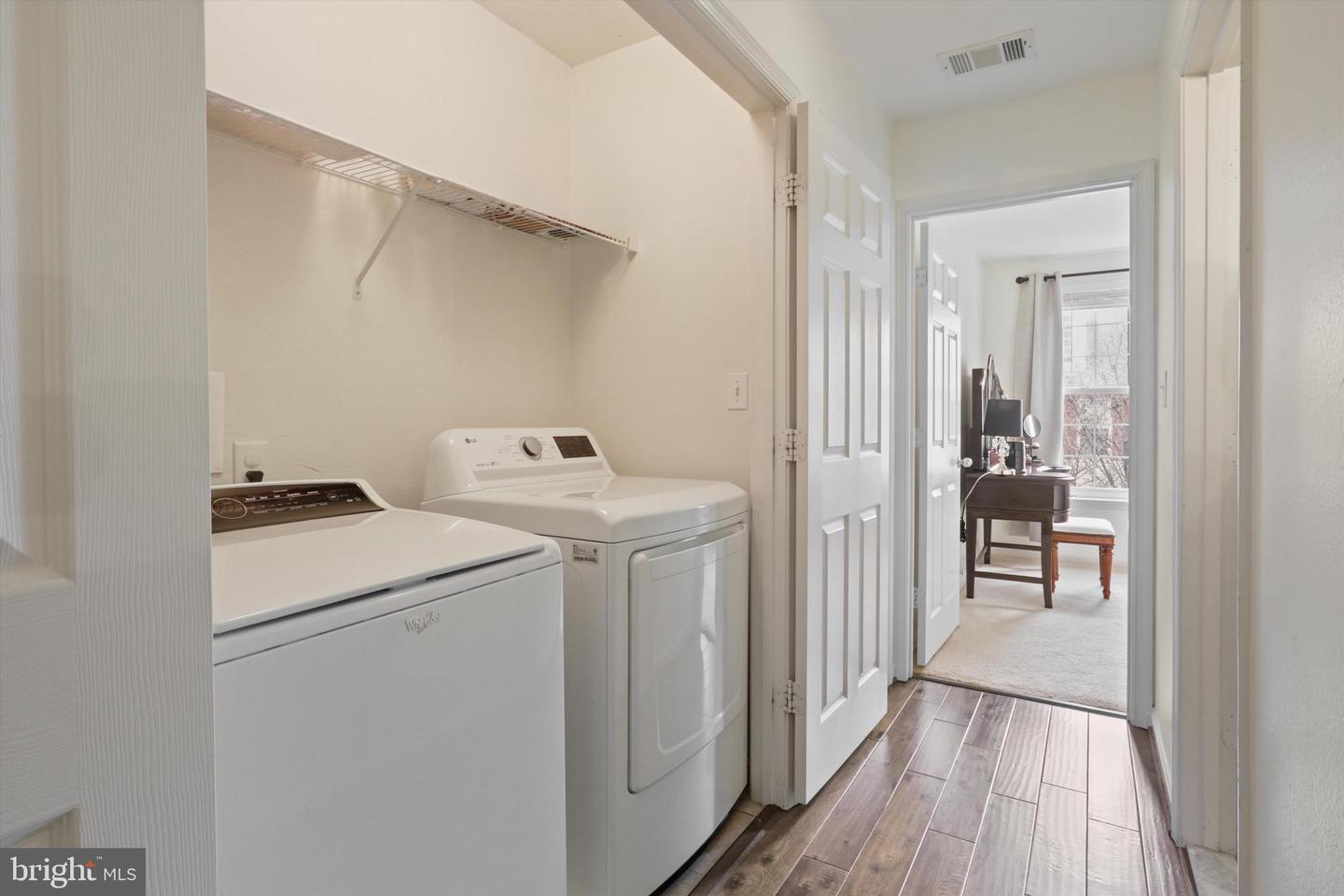 8065 NICOSH CIRCLE LN #55, FALLS CHURCH, Virginia 22042, 3 Bedrooms Bedrooms, ,3 BathroomsBathrooms,Residential,For sale,8065 NICOSH CIRCLE LN #55,VAFX2226400 MLS # VAFX2226400