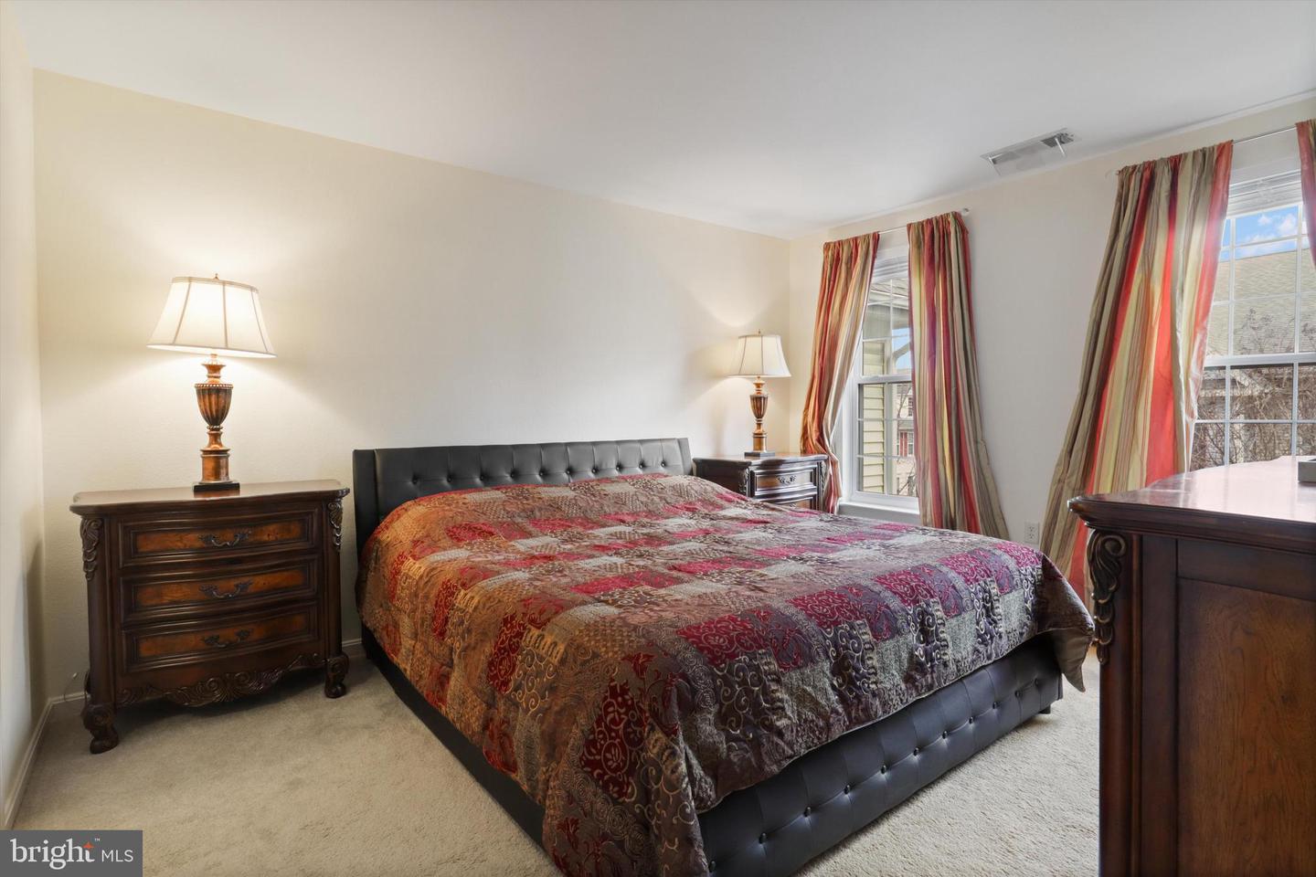8065 NICOSH CIRCLE LN #55, FALLS CHURCH, Virginia 22042, 3 Bedrooms Bedrooms, ,3 BathroomsBathrooms,Residential,For sale,8065 NICOSH CIRCLE LN #55,VAFX2226400 MLS # VAFX2226400
