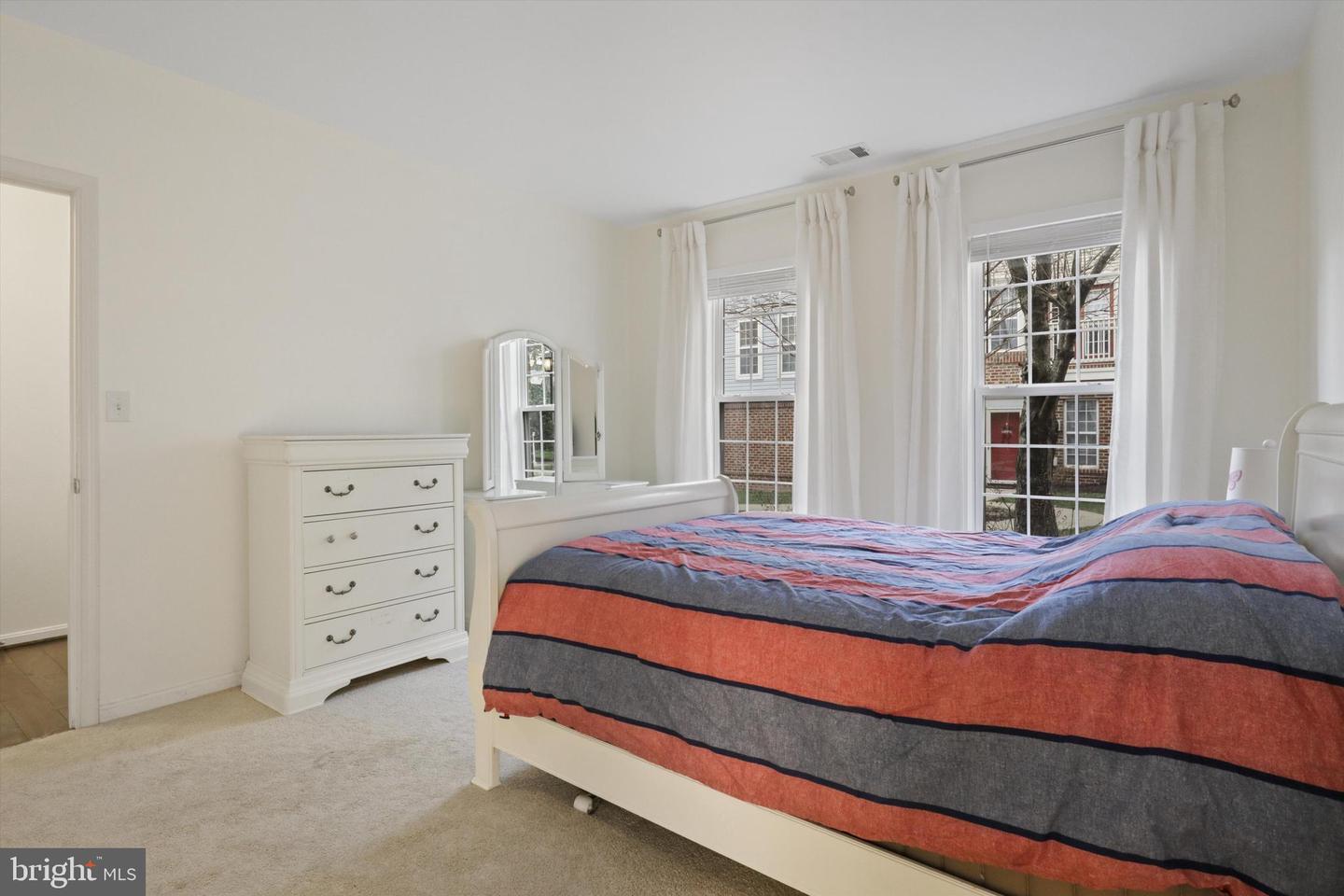 8065 NICOSH CIRCLE LN #55, FALLS CHURCH, Virginia 22042, 3 Bedrooms Bedrooms, ,3 BathroomsBathrooms,Residential,For sale,8065 NICOSH CIRCLE LN #55,VAFX2226400 MLS # VAFX2226400