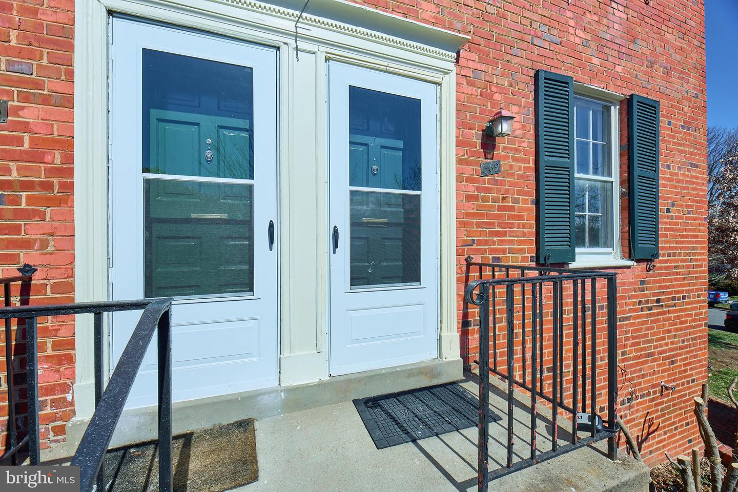 1300 S CLEVELAND ST #369, ARLINGTON, Virginia 22204, 1 Bedroom Bedrooms, ,1 BathroomBathrooms,Residential,For sale,1300 S CLEVELAND ST #369,VAAR2054364 MLS # VAAR2054364