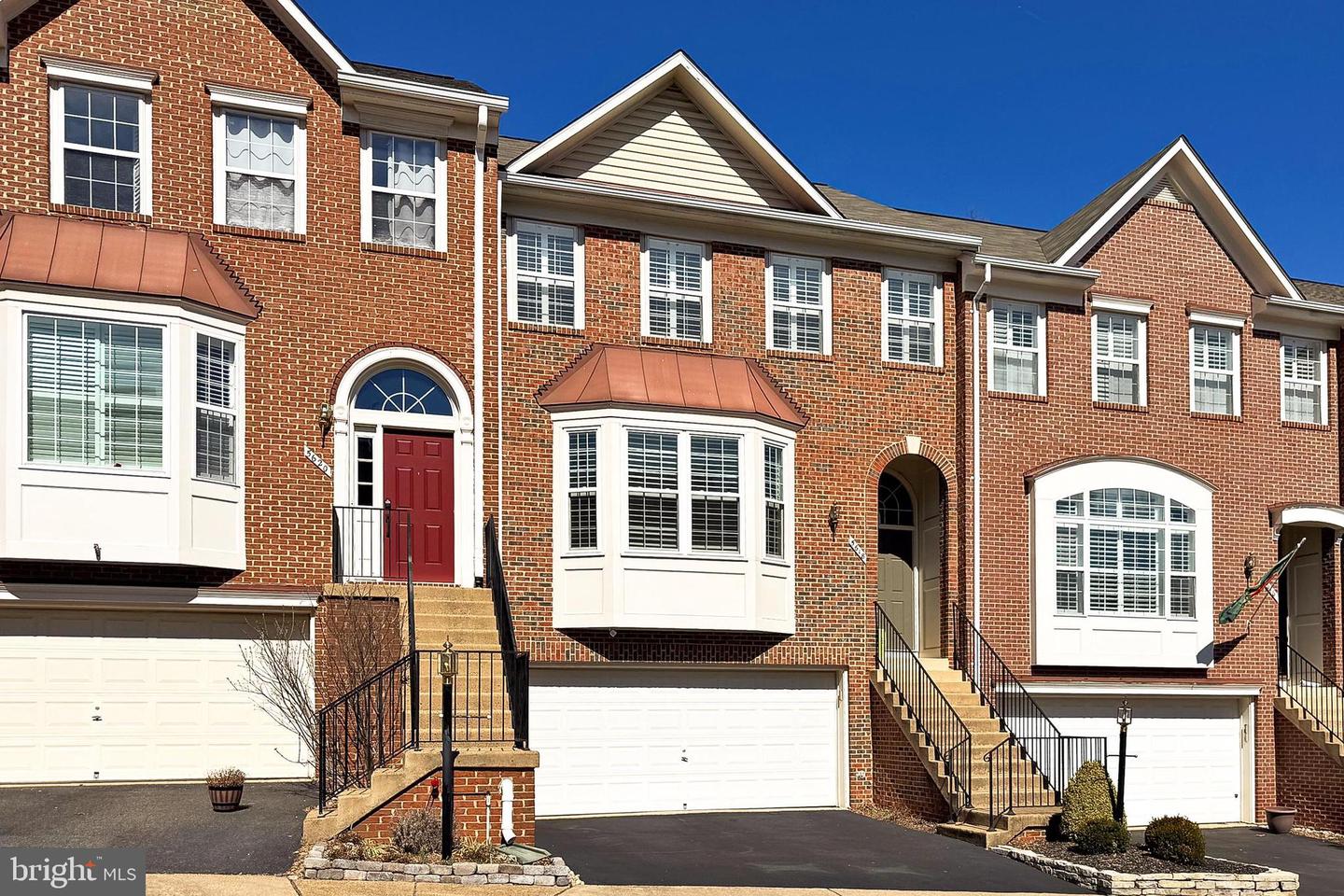 5618 GOVERNORS POND CIR, ALEXANDRIA, Virginia 22310, 3 Bedrooms Bedrooms, ,2 BathroomsBathrooms,Residential,For sale,5618 GOVERNORS POND CIR,VAFX2226496 MLS # VAFX2226496