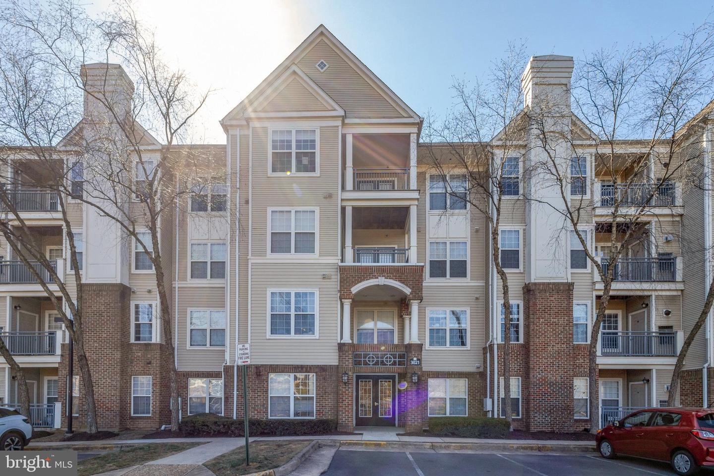 3021 NICOSH CIR #1303, FALLS CHURCH, Virginia 22042, 1 Bedroom Bedrooms, ,1 BathroomBathrooms,Residential,For sale,3021 NICOSH CIR #1303,VAFX2226730 MLS # VAFX2226730