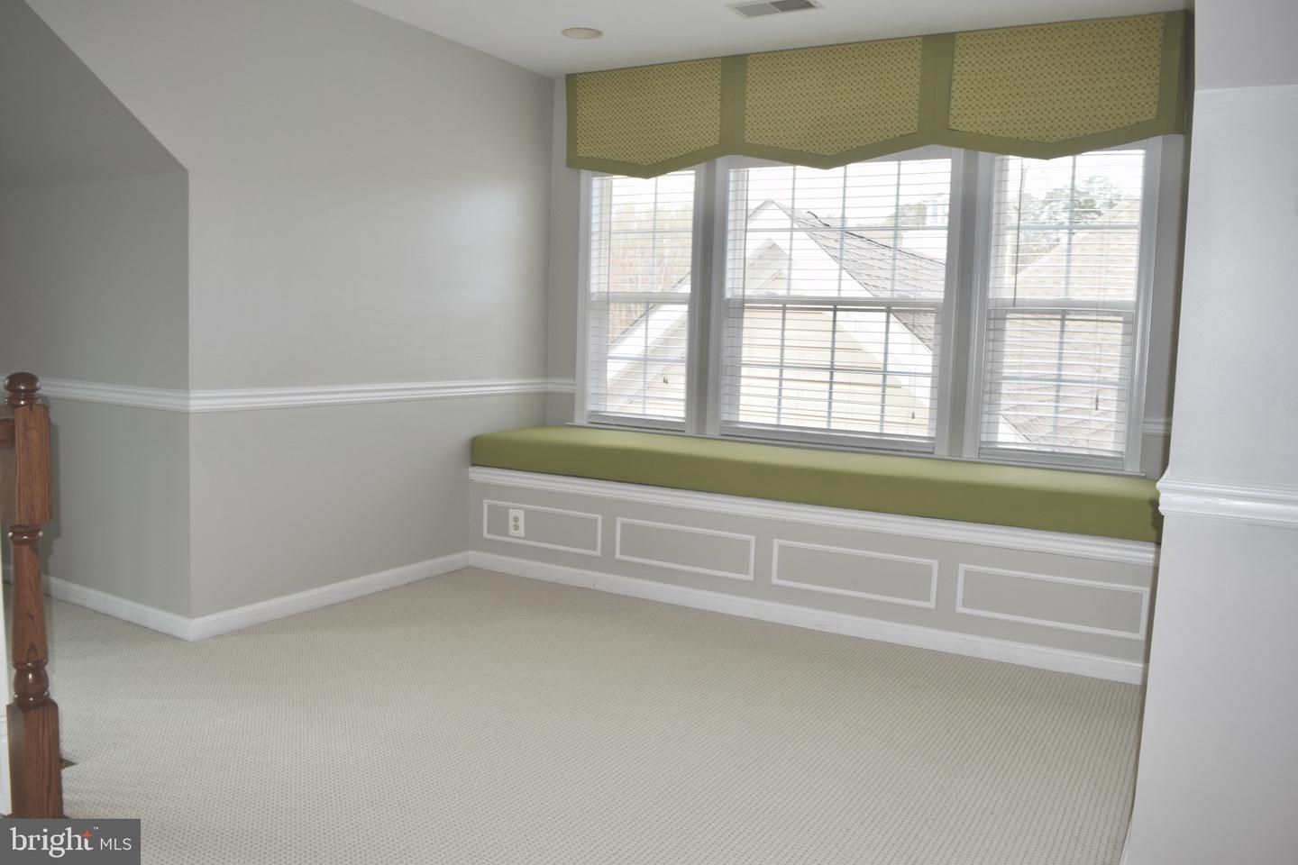 7021 REGIONAL INLET DR, FORT BELVOIR, Virginia 22060, 4 Bedrooms Bedrooms, ,5 BathroomsBathrooms,Residential,For sale,7021 REGIONAL INLET DR,VAFX2226736 MLS # VAFX2226736