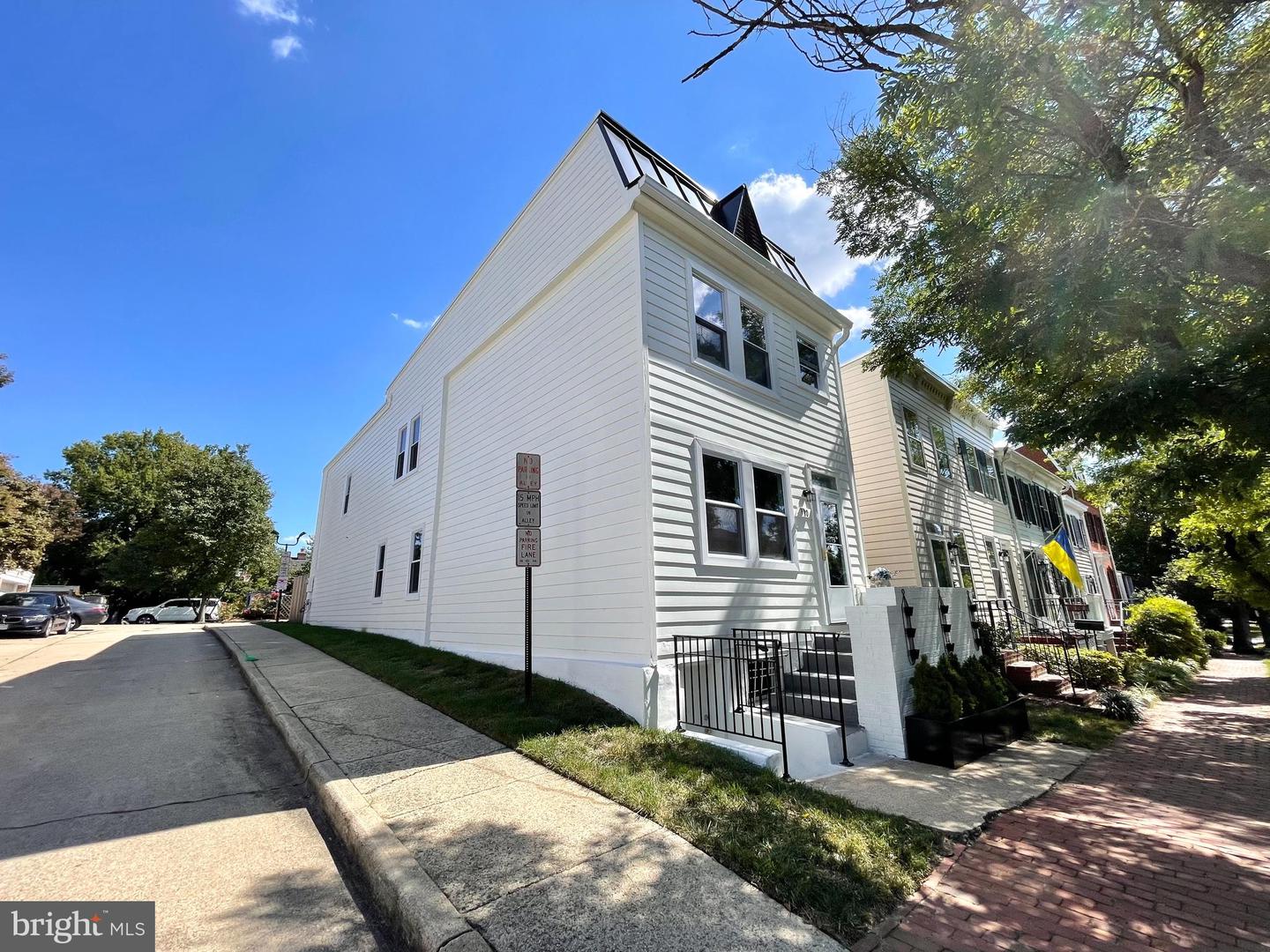 310 S ALFRED ST, ALEXANDRIA, Virginia 22314, 4 Bedrooms Bedrooms, ,3 BathroomsBathrooms,Residential,For sale,310 S ALFRED ST,VAAX2042674 MLS # VAAX2042674