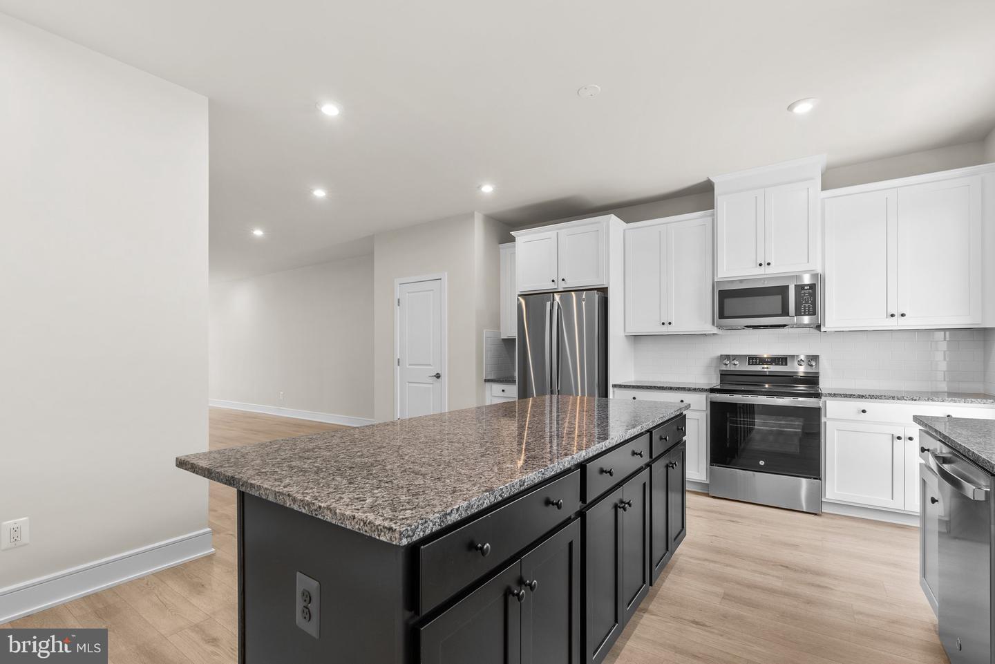 8677 ANDERSON AVE, MARSHALL, Virginia 20115, 3 Bedrooms Bedrooms, ,3 BathroomsBathrooms,Residential,For sale,8677 ANDERSON AVE,VAFQ2015762 MLS # VAFQ2015762