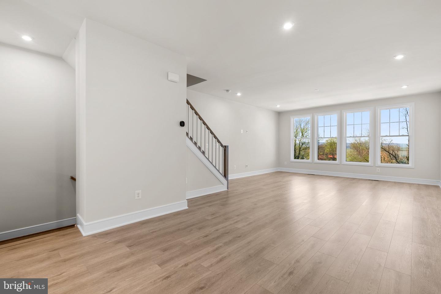 8677 ANDERSON AVE, MARSHALL, Virginia 20115, 3 Bedrooms Bedrooms, ,3 BathroomsBathrooms,Residential,For sale,8677 ANDERSON AVE,VAFQ2015762 MLS # VAFQ2015762