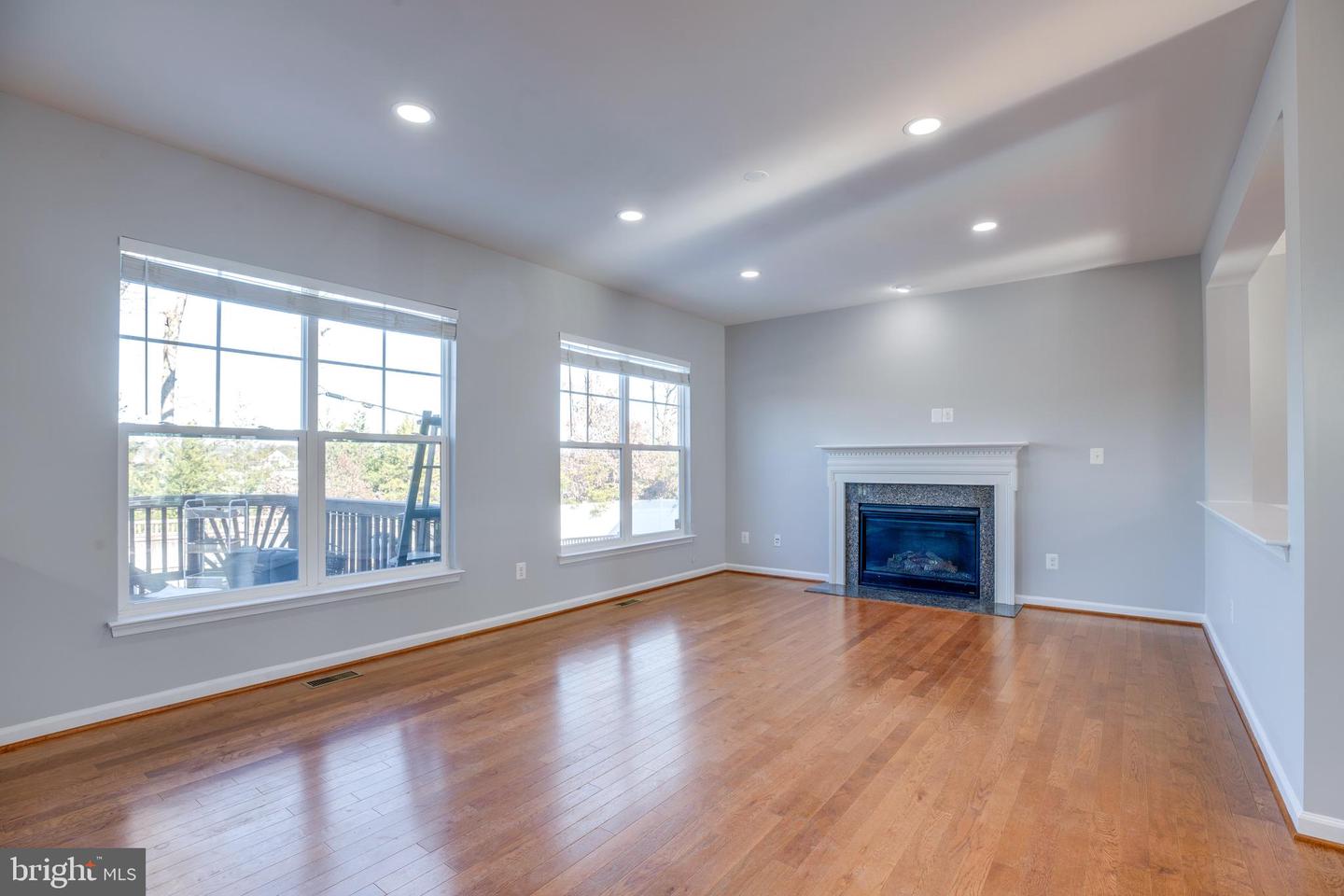 11932 BLUE VIOLET WAY, BRISTOW, Virginia 20136, 4 Bedrooms Bedrooms, ,4 BathroomsBathrooms,Residential,For sale,11932 BLUE VIOLET WAY,VAPW2086424 MLS # VAPW2086424