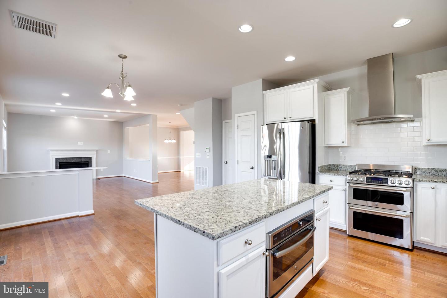 11932 BLUE VIOLET WAY, BRISTOW, Virginia 20136, 4 Bedrooms Bedrooms, ,4 BathroomsBathrooms,Residential,For sale,11932 BLUE VIOLET WAY,VAPW2086424 MLS # VAPW2086424