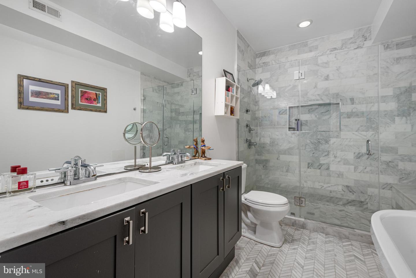 1428 SHEPHERD ST NW #1, WASHINGTON, District Of Columbia 20011, 3 Bedrooms Bedrooms, ,3 BathroomsBathrooms,Residential,For sale,1428 SHEPHERD ST NW #1,DCDC2188490 MLS # DCDC2188490