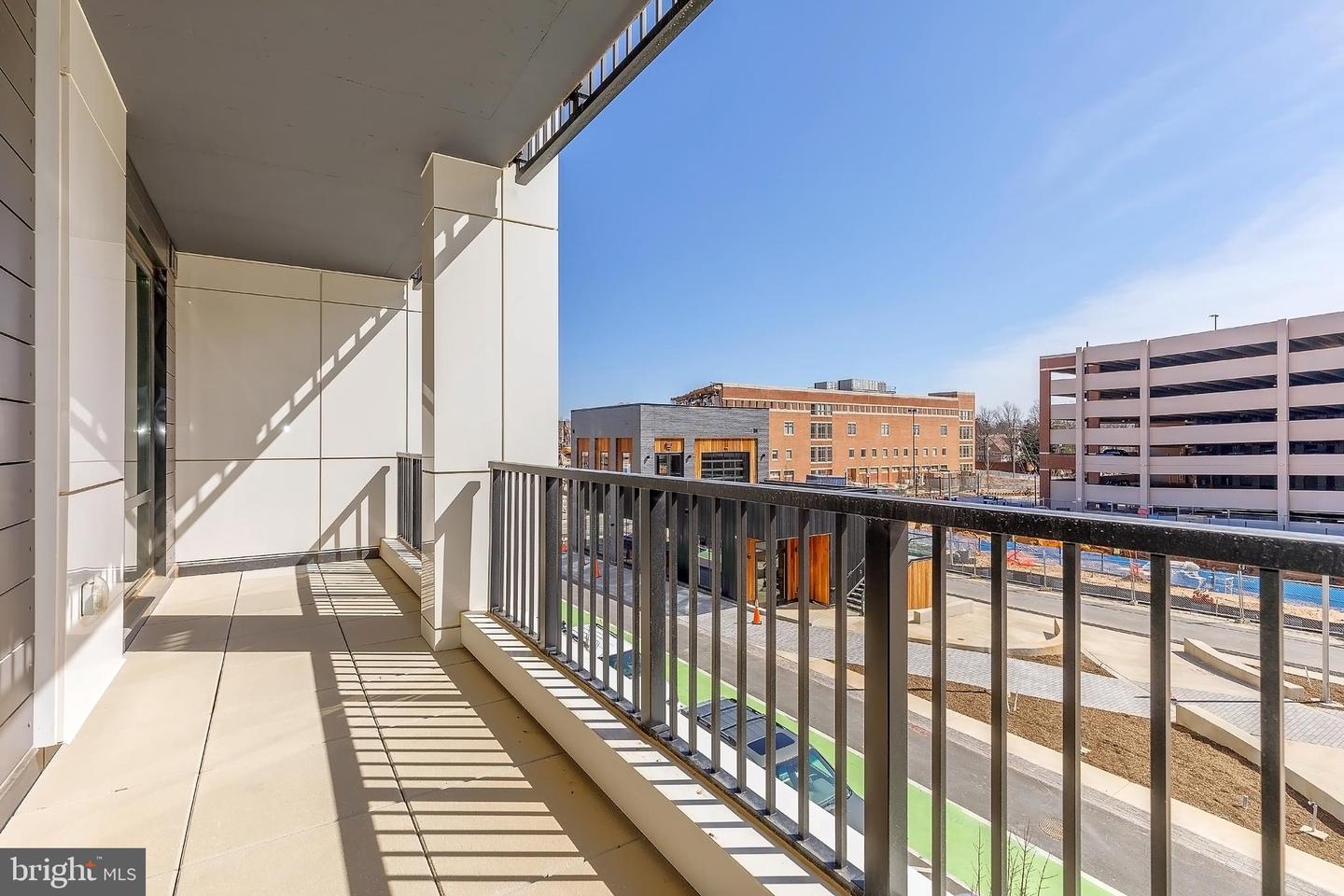 255 W. FALLS STATION BLVD #201, FALLS CHURCH, Virginia 22046, 3 Bedrooms Bedrooms, ,2 BathroomsBathrooms,Residential,For sale,255 W. FALLS STATION BLVD #201,VAFA2002794 MLS # VAFA2002794