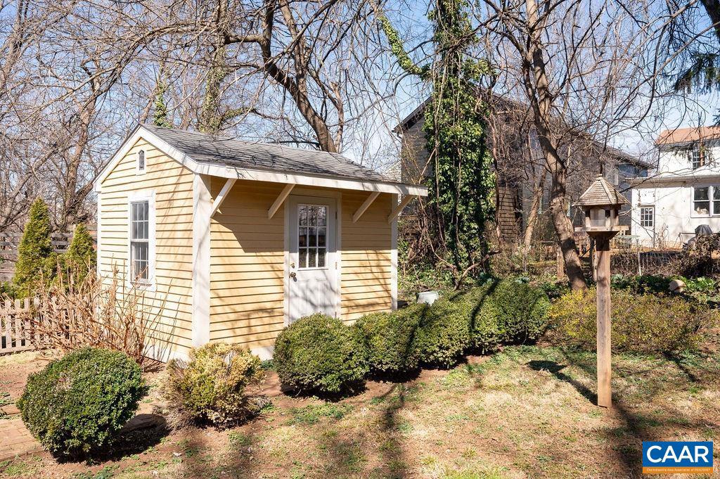619 BELMONT AVE, CHARLOTTESVILLE, Virginia 22902, 3 Bedrooms Bedrooms, ,2 BathroomsBathrooms,Residential,For sale,619 BELMONT AVE,661574 MLS # 661574