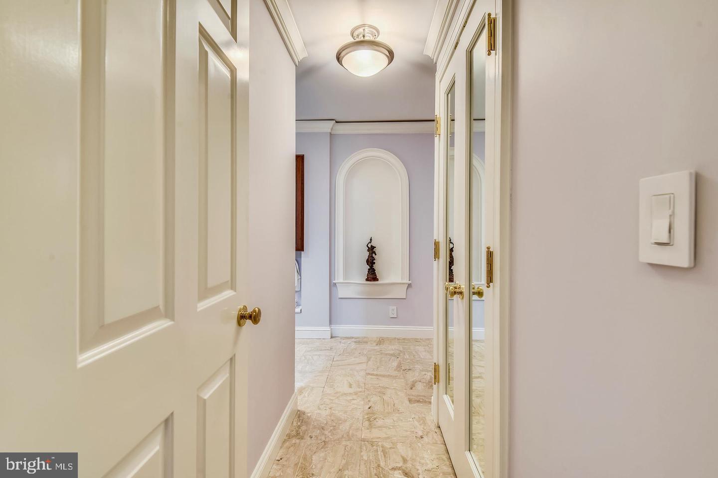 8380 GREENSBORO DR #210, MCLEAN, Virginia 22102, 2 Bedrooms Bedrooms, ,2 BathroomsBathrooms,Residential,For sale,8380 GREENSBORO DR #210,VAFX2226844 MLS # VAFX2226844