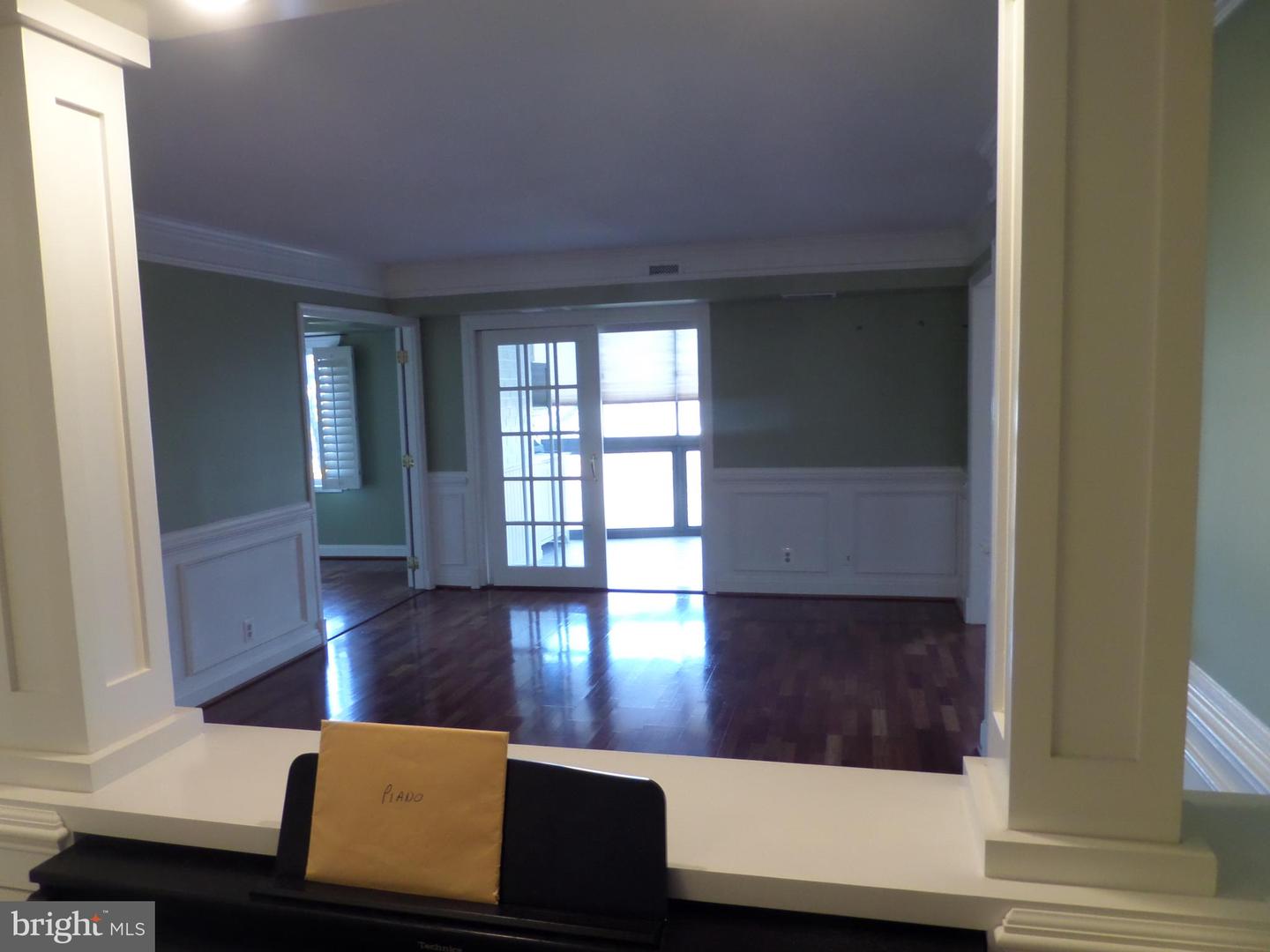 8380 GREENSBORO DR #210, MCLEAN, Virginia 22102, 2 Bedrooms Bedrooms, ,2 BathroomsBathrooms,Residential,For sale,8380 GREENSBORO DR #210,VAFX2226844 MLS # VAFX2226844
