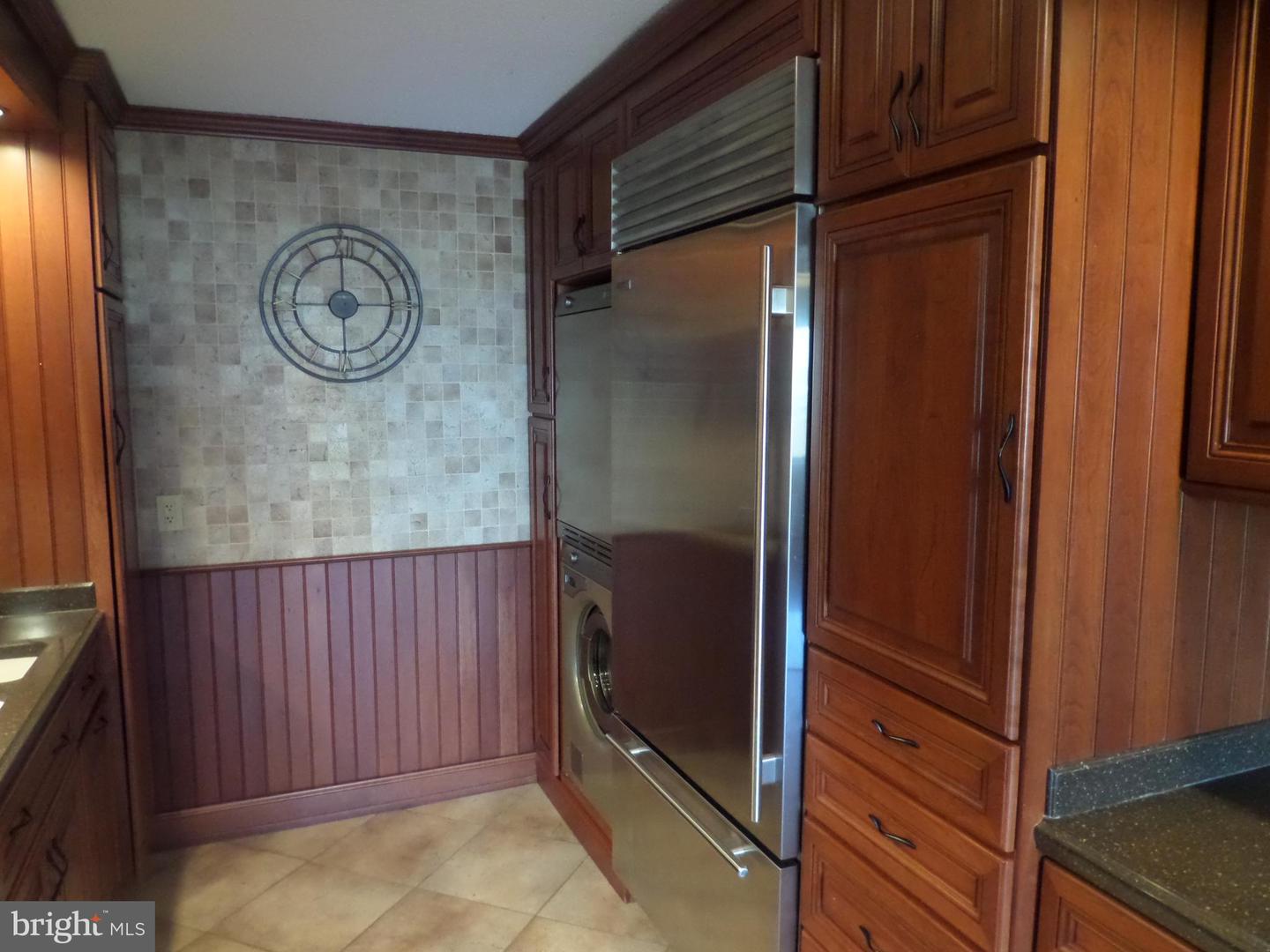 8380 GREENSBORO DR #210, MCLEAN, Virginia 22102, 2 Bedrooms Bedrooms, ,2 BathroomsBathrooms,Residential,For sale,8380 GREENSBORO DR #210,VAFX2226844 MLS # VAFX2226844
