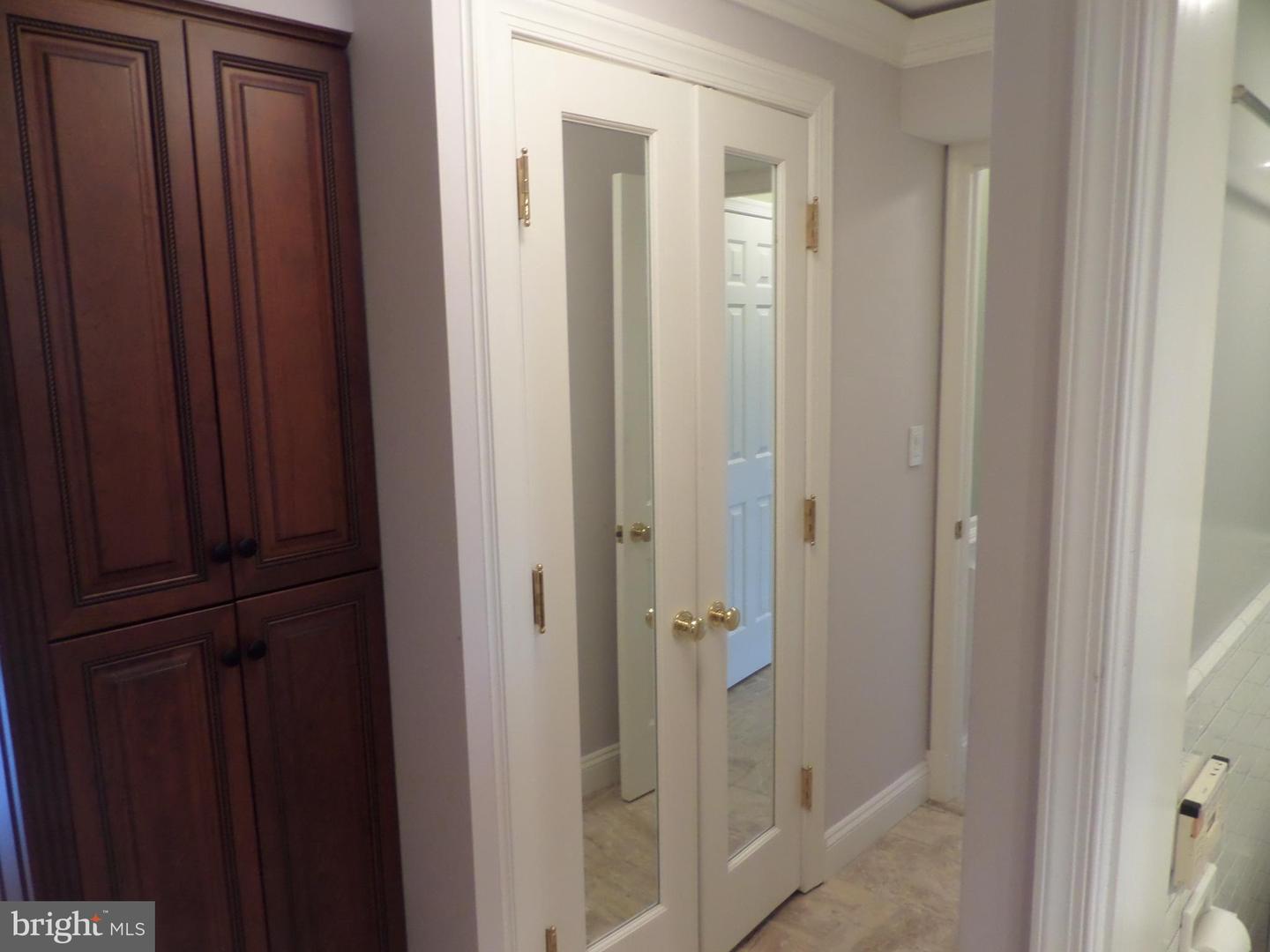 8380 GREENSBORO DR #210, MCLEAN, Virginia 22102, 2 Bedrooms Bedrooms, ,2 BathroomsBathrooms,Residential,For sale,8380 GREENSBORO DR #210,VAFX2226844 MLS # VAFX2226844