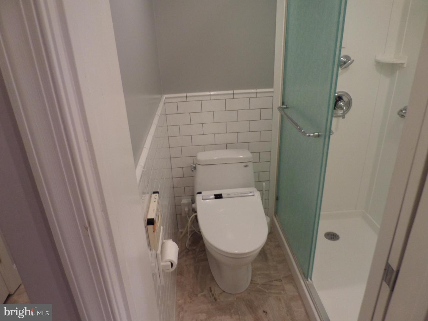 8380 GREENSBORO DR #210, MCLEAN, Virginia 22102, 2 Bedrooms Bedrooms, ,2 BathroomsBathrooms,Residential,For sale,8380 GREENSBORO DR #210,VAFX2226844 MLS # VAFX2226844