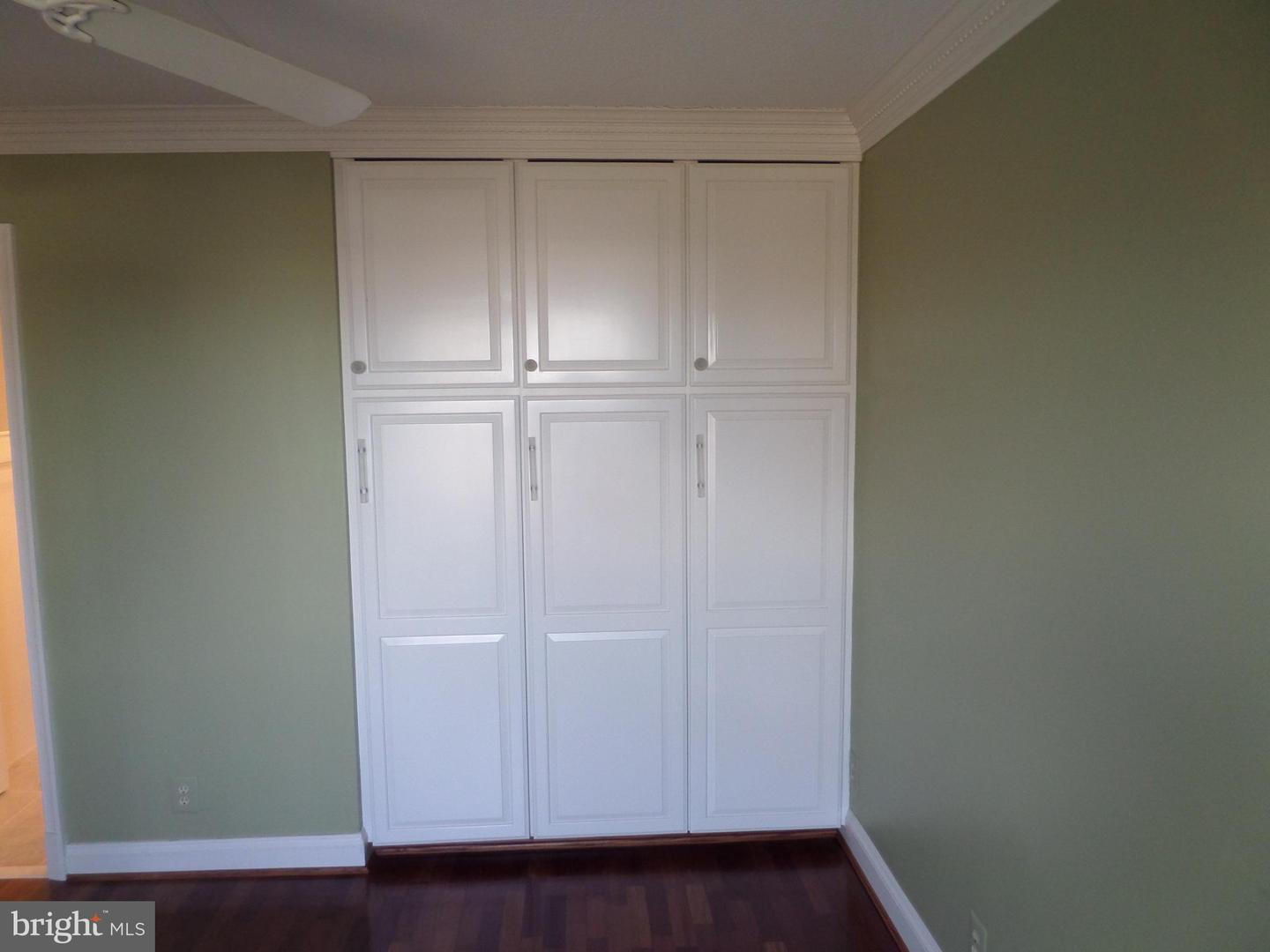 8380 GREENSBORO DR #210, MCLEAN, Virginia 22102, 2 Bedrooms Bedrooms, ,2 BathroomsBathrooms,Residential,For sale,8380 GREENSBORO DR #210,VAFX2226844 MLS # VAFX2226844