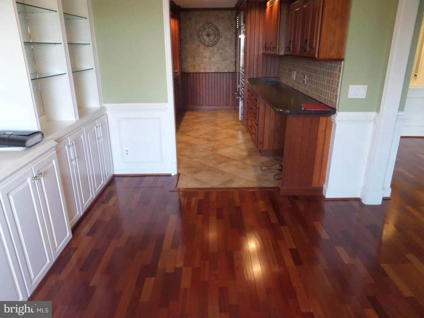 8380 GREENSBORO DR #210, MCLEAN, Virginia 22102, 2 Bedrooms Bedrooms, ,2 BathroomsBathrooms,Residential,For sale,8380 GREENSBORO DR #210,VAFX2226844 MLS # VAFX2226844