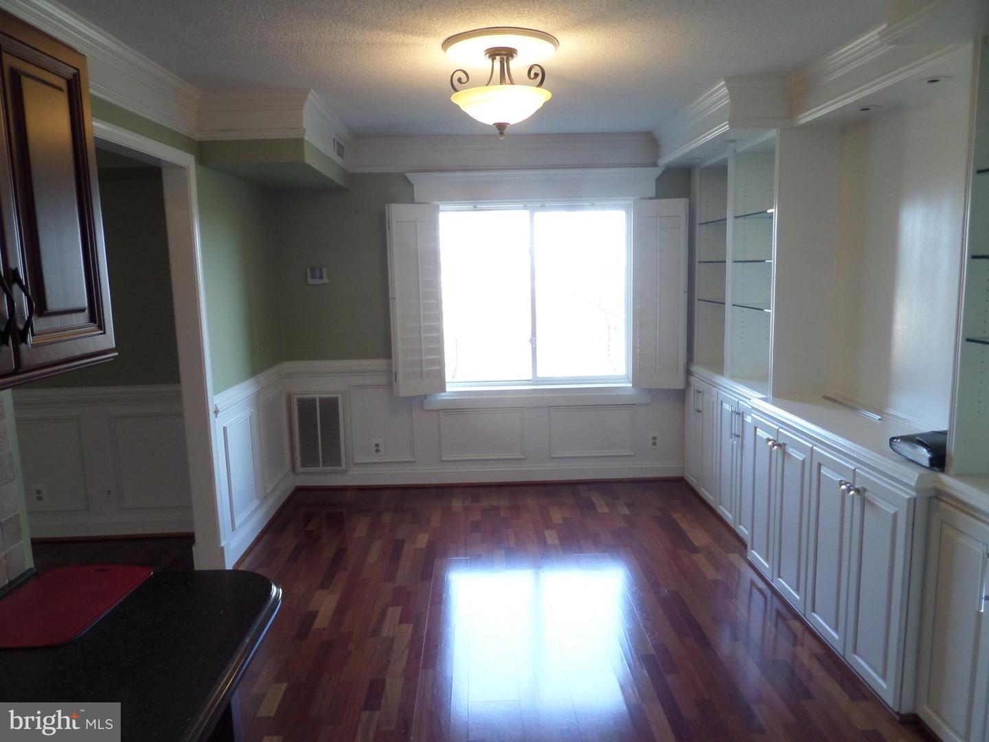 8380 GREENSBORO DR #210, MCLEAN, Virginia 22102, 2 Bedrooms Bedrooms, ,2 BathroomsBathrooms,Residential,For sale,8380 GREENSBORO DR #210,VAFX2226844 MLS # VAFX2226844