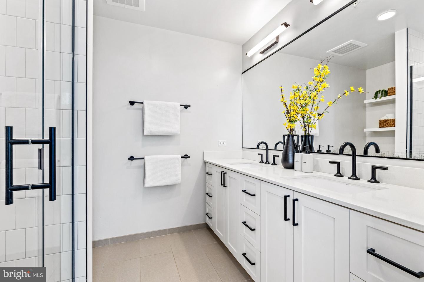 1211 VAN ST SE #718, WASHINGTON, District Of Columbia 20003, 2 Bedrooms Bedrooms, ,2 BathroomsBathrooms,Residential,For sale,1211 VAN ST SE #718,DCDC2189538 MLS # DCDC2189538