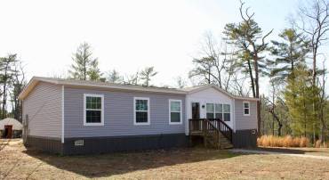 200 BLICK LN, HOWARDSVILLE, Virginia 24562, 3 Bedrooms Bedrooms, ,2 BathroomsBathrooms,Residential,For sale,200 BLICK LN,661742 MLS # 661742