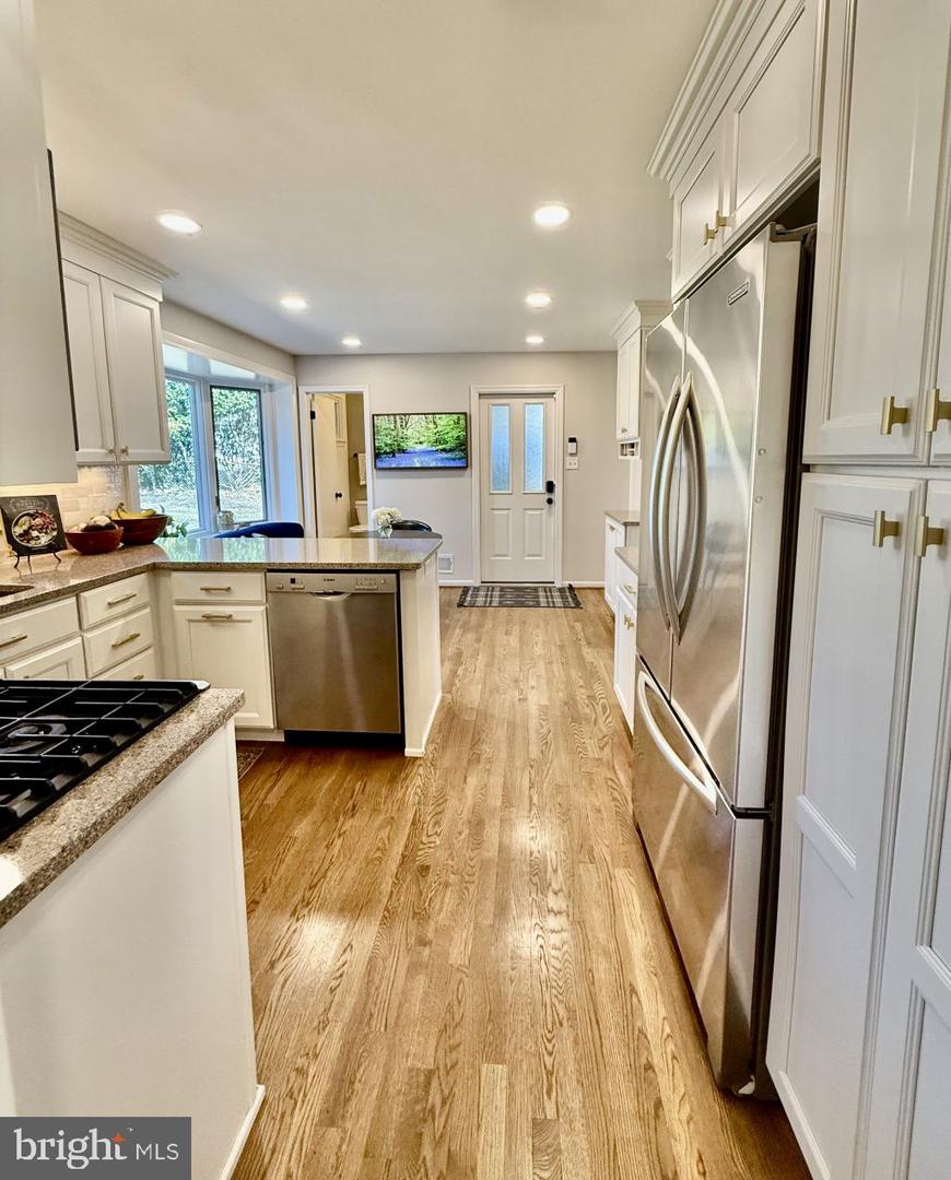 5322 STONINGTON DR, FAIRFAX, Virginia 22032, 4 Bedrooms Bedrooms, ,2 BathroomsBathrooms,Residential,For sale,5322 STONINGTON DR,VAFX2226834 MLS # VAFX2226834