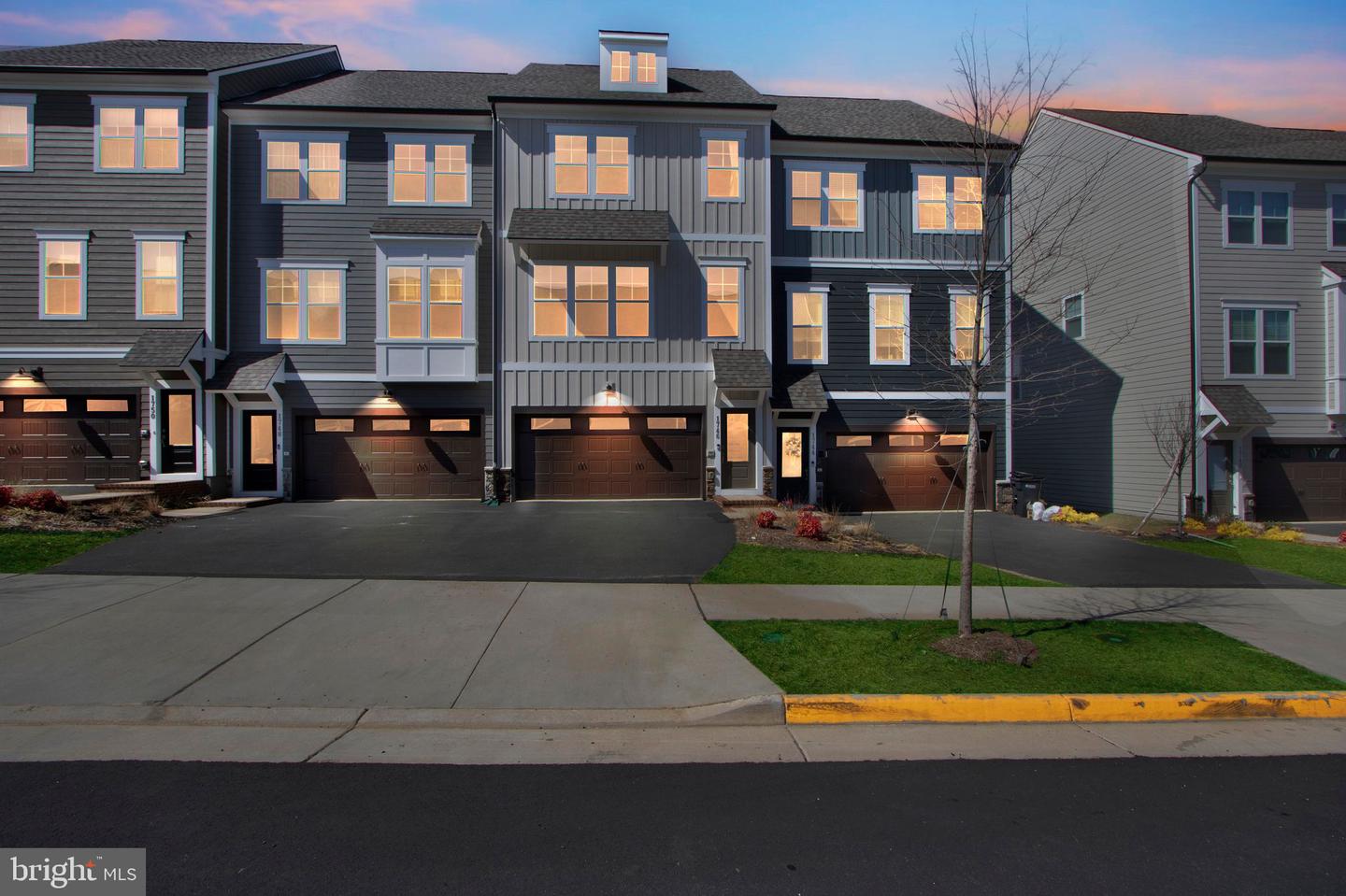 1746 BLUE SPRUCE ST, DUMFRIES, Virginia 22026, 3 Bedrooms Bedrooms, ,3 BathroomsBathrooms,Residential,For sale,1746 BLUE SPRUCE ST,VAPW2089442 MLS # VAPW2089442
