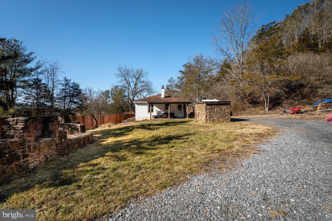 2077 DEERFIELD VALLEY RD, WEST AUGUSTA, Virginia 24485, 2 Bedrooms Bedrooms, ,Residential,For sale,2077 DEERFIELD VALLEY RD,VAAG2000476 MLS # VAAG2000476