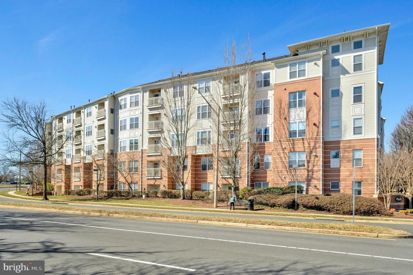 9480 VIRGINIA CENTER BLVD #115, VIENNA, Virginia 22181, 1 Bedroom Bedrooms, ,1 BathroomBathrooms,Residential,For sale,9480 VIRGINIA CENTER BLVD #115,VAFX2227172 MLS # VAFX2227172