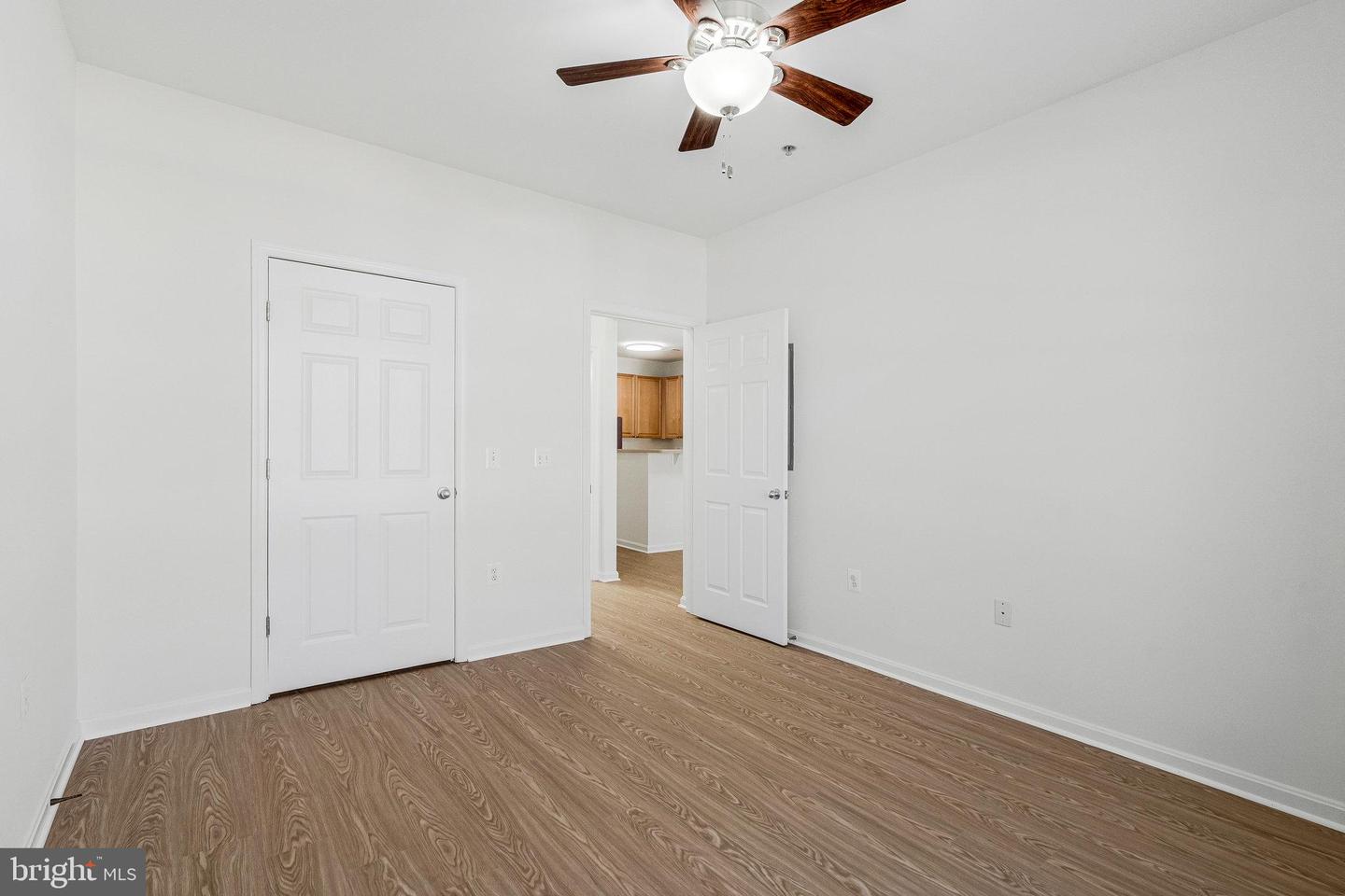 9480 VIRGINIA CENTER BLVD #115, VIENNA, Virginia 22181, 1 Bedroom Bedrooms, ,1 BathroomBathrooms,Residential,For sale,9480 VIRGINIA CENTER BLVD #115,VAFX2227172 MLS # VAFX2227172