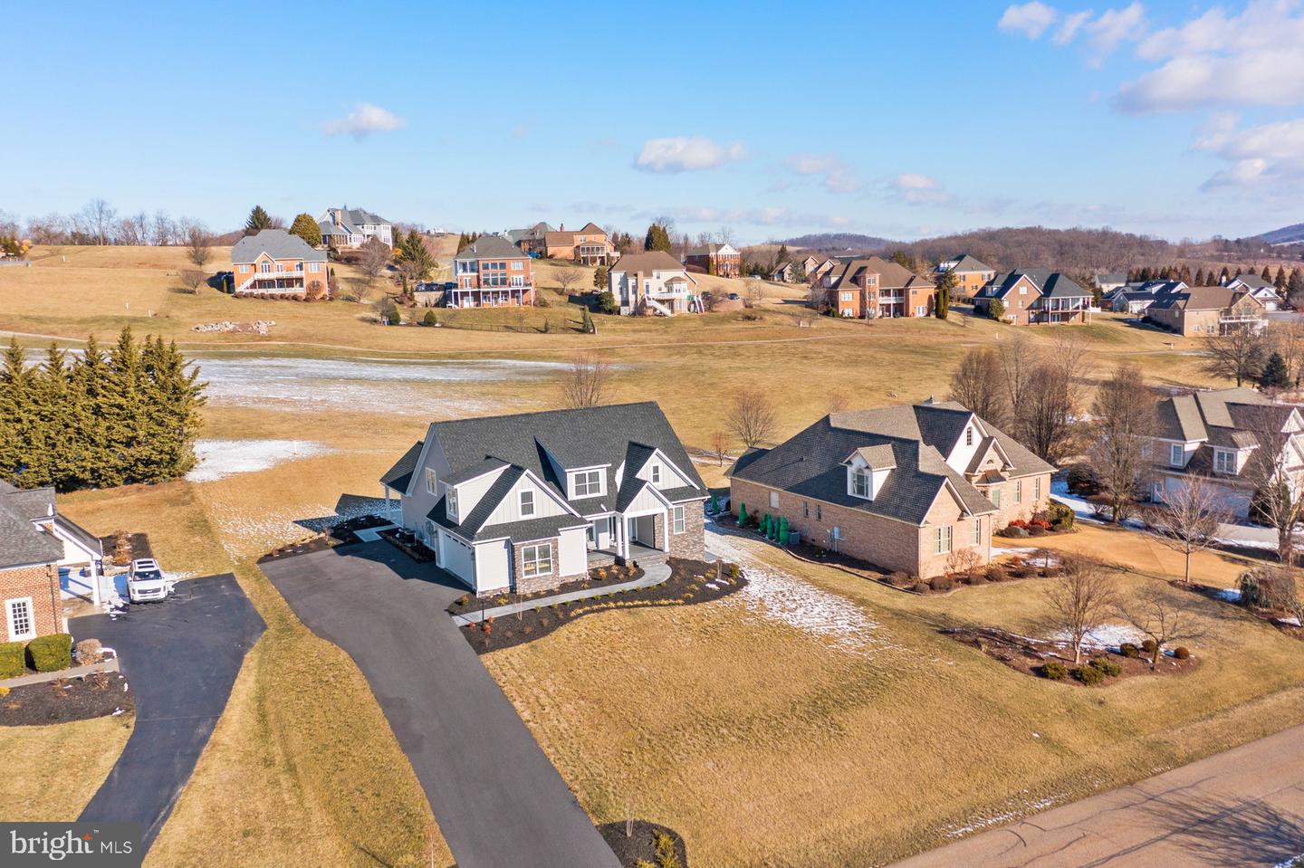 286 CLAREMONT AVE, HARRISONBURG, Virginia 22801, 6 Bedrooms Bedrooms, ,4 BathroomsBathrooms,Residential,For sale,286 CLAREMONT AVE,VARO2002096 MLS # VARO2002096