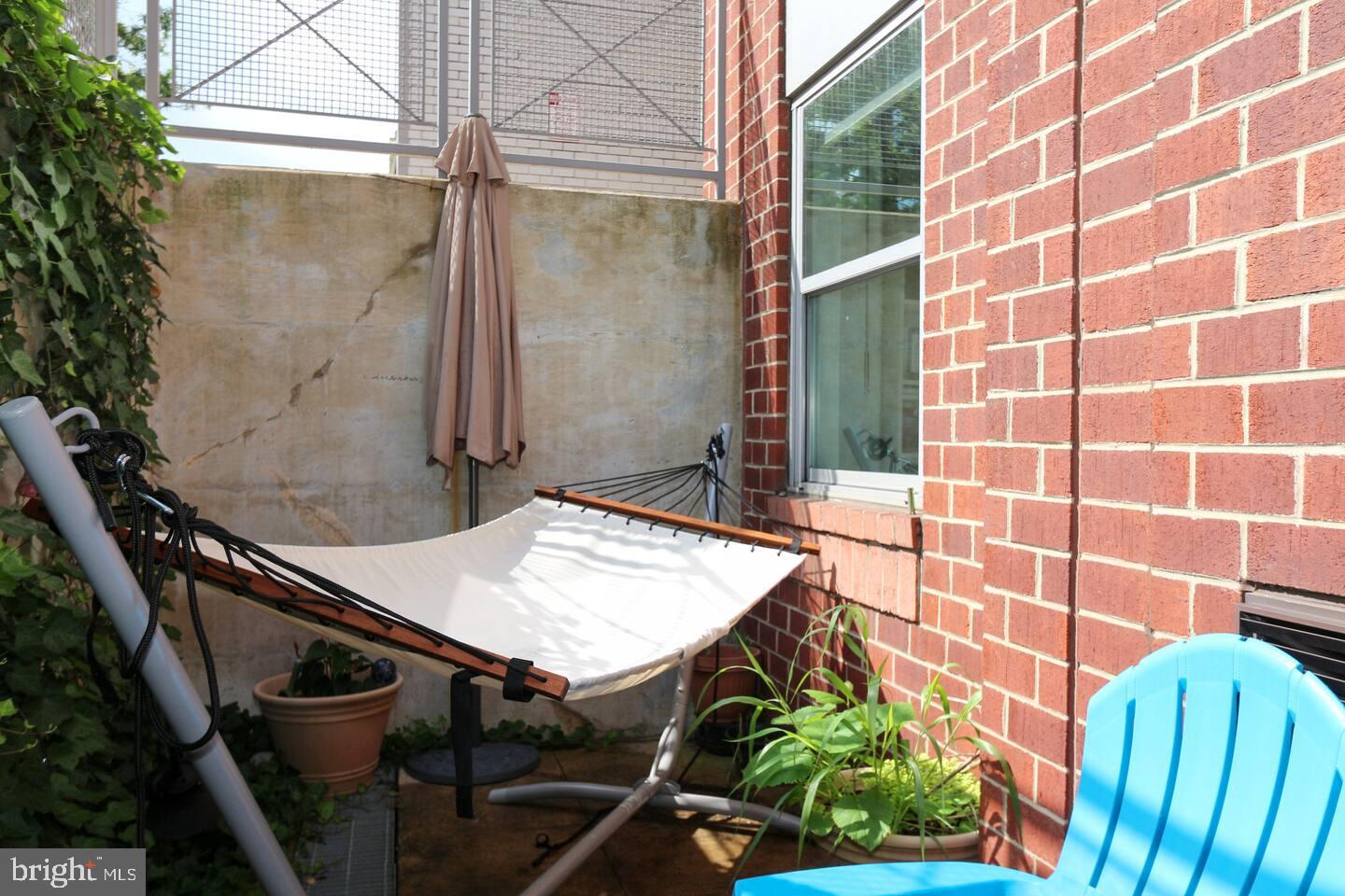 1300 N ST NW #6, WASHINGTON, District Of Columbia 20005, 1 Bedroom Bedrooms, ,1 BathroomBathrooms,Residential,For sale,1300 N ST NW #6,DCDC2189730 MLS # DCDC2189730
