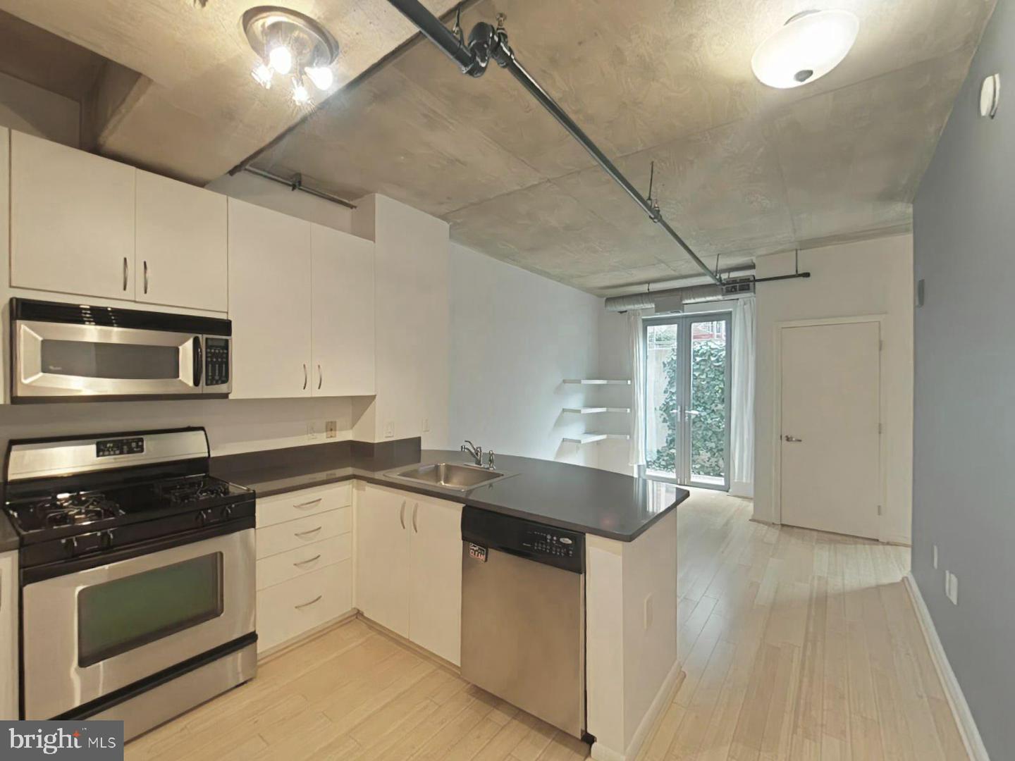 1300 N ST NW #6, WASHINGTON, District Of Columbia 20005, 1 Bedroom Bedrooms, ,1 BathroomBathrooms,Residential,For sale,1300 N ST NW #6,DCDC2189730 MLS # DCDC2189730