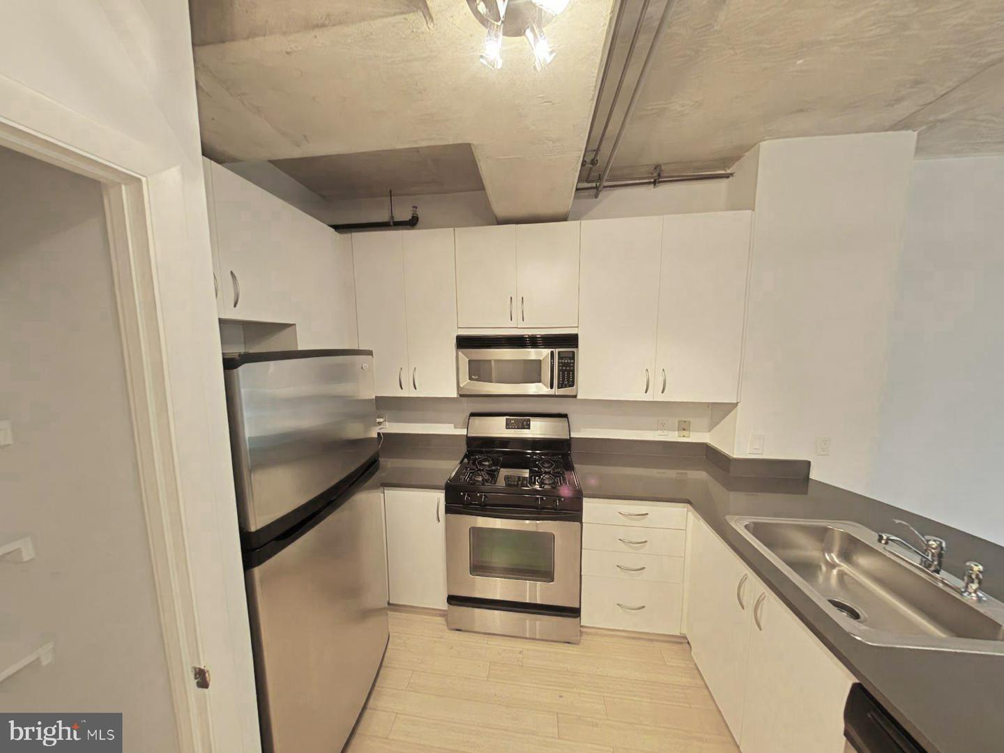 1300 N ST NW #6, WASHINGTON, District Of Columbia 20005, 1 Bedroom Bedrooms, ,1 BathroomBathrooms,Residential,For sale,1300 N ST NW #6,DCDC2189730 MLS # DCDC2189730