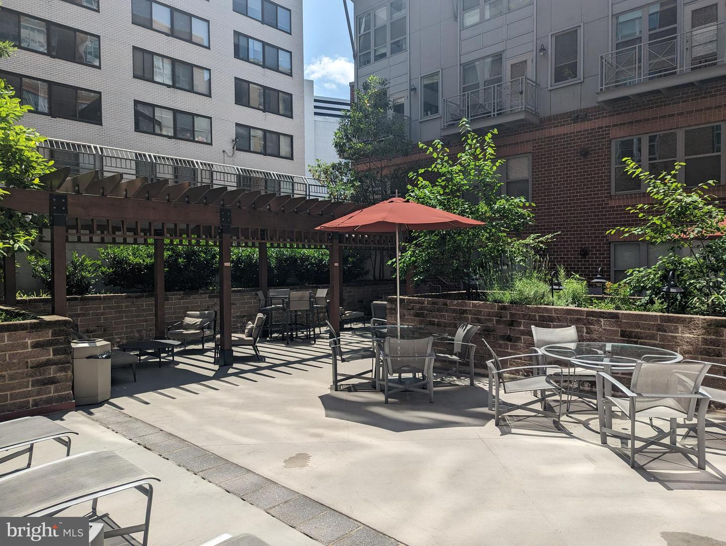 1300 N ST NW #6, WASHINGTON, District Of Columbia 20005, 1 Bedroom Bedrooms, ,1 BathroomBathrooms,Residential,For sale,1300 N ST NW #6,DCDC2189730 MLS # DCDC2189730
