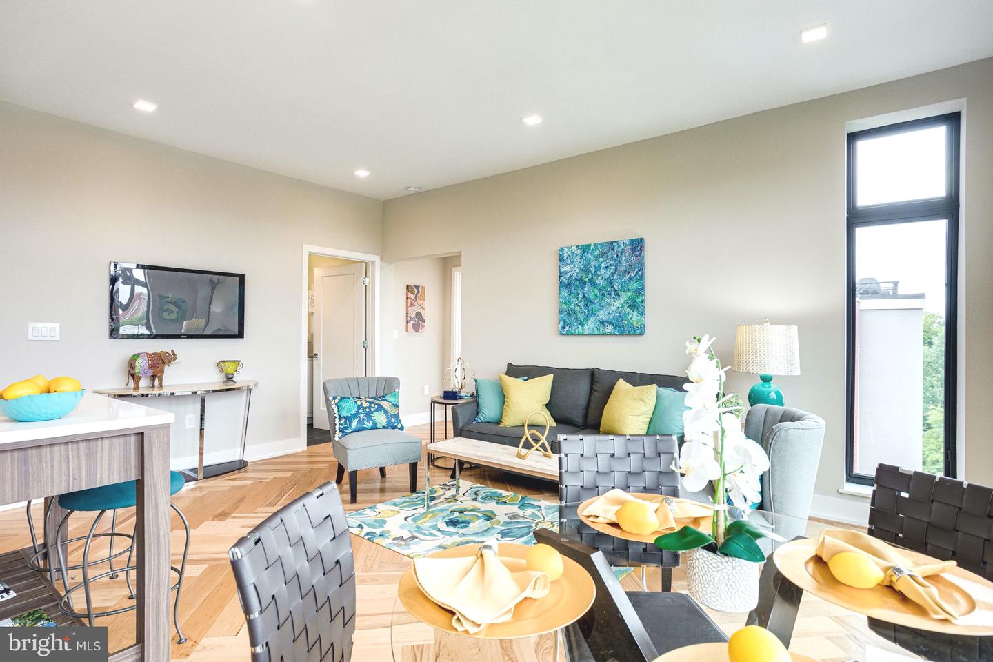 1345 K ST SE #406, WASHINGTON, District Of Columbia 20003, 2 Bedrooms Bedrooms, ,1 BathroomBathrooms,Residential,For sale,1345 K ST SE #406,DCDC2189762 MLS # DCDC2189762