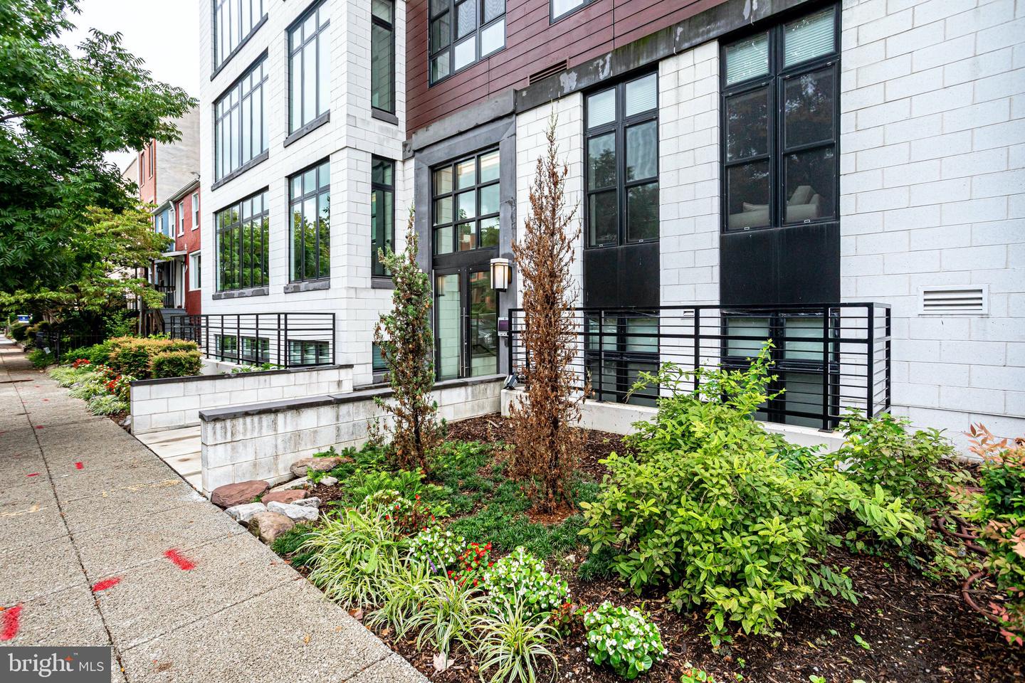 1345 K ST SE #406, WASHINGTON, District Of Columbia 20003, 2 Bedrooms Bedrooms, ,1 BathroomBathrooms,Residential,For sale,1345 K ST SE #406,DCDC2189762 MLS # DCDC2189762