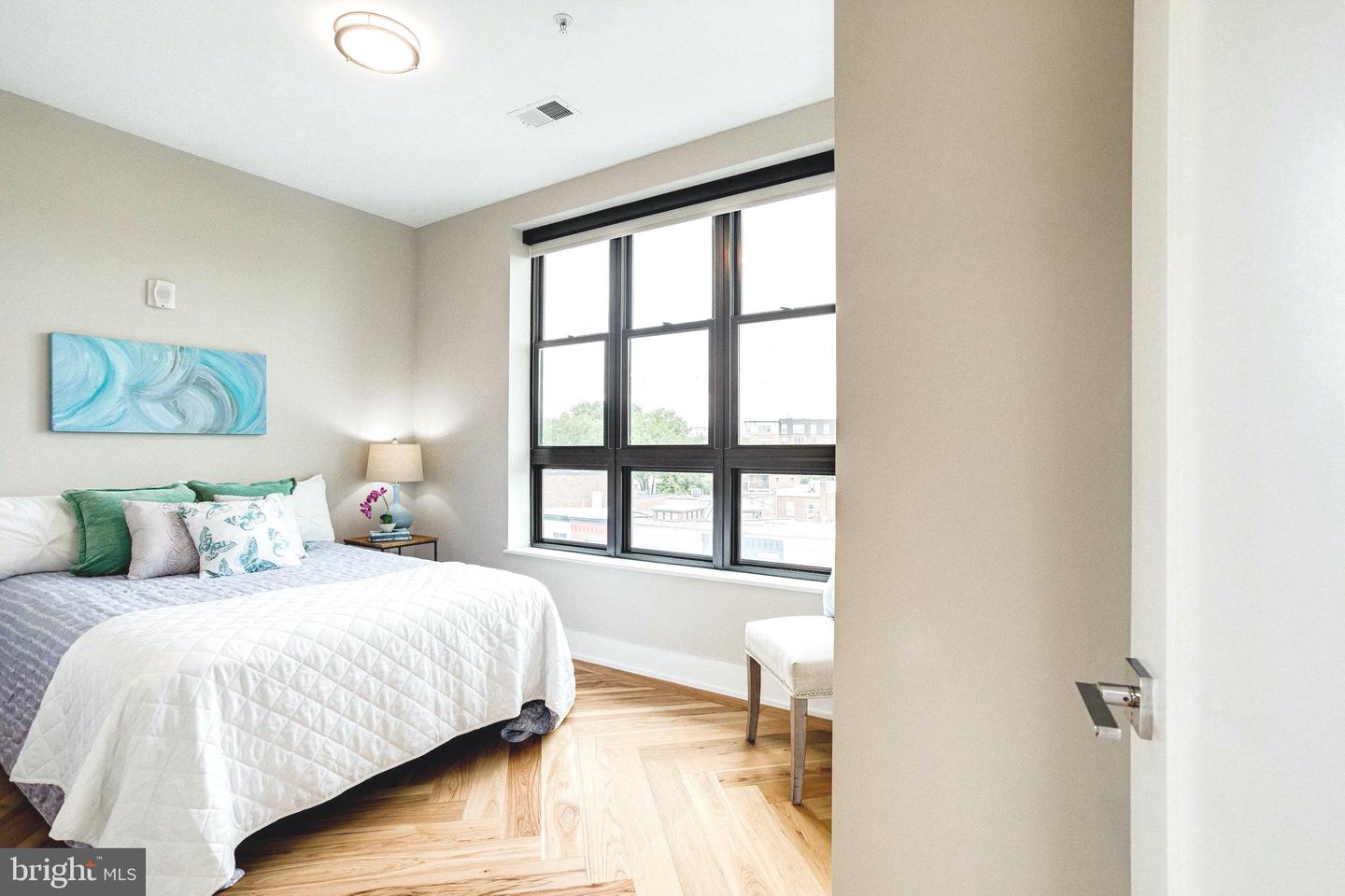 1345 K ST SE #406, WASHINGTON, District Of Columbia 20003, 2 Bedrooms Bedrooms, ,1 BathroomBathrooms,Residential,For sale,1345 K ST SE #406,DCDC2189762 MLS # DCDC2189762