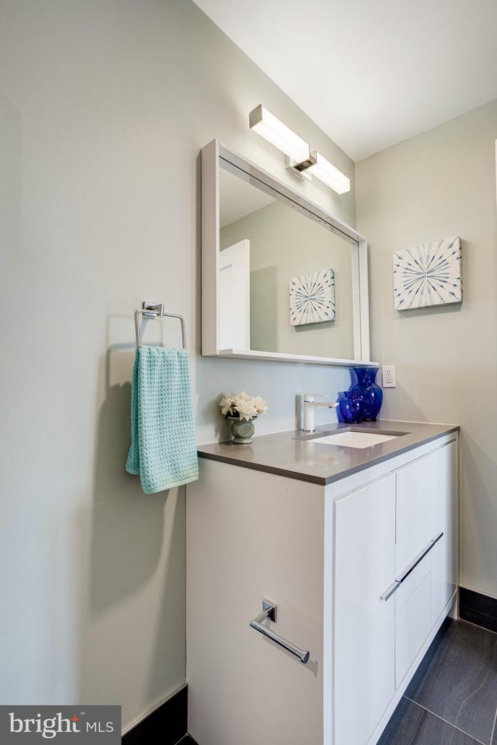 1345 K ST SE #406, WASHINGTON, District Of Columbia 20003, 2 Bedrooms Bedrooms, ,1 BathroomBathrooms,Residential,For sale,1345 K ST SE #406,DCDC2189762 MLS # DCDC2189762
