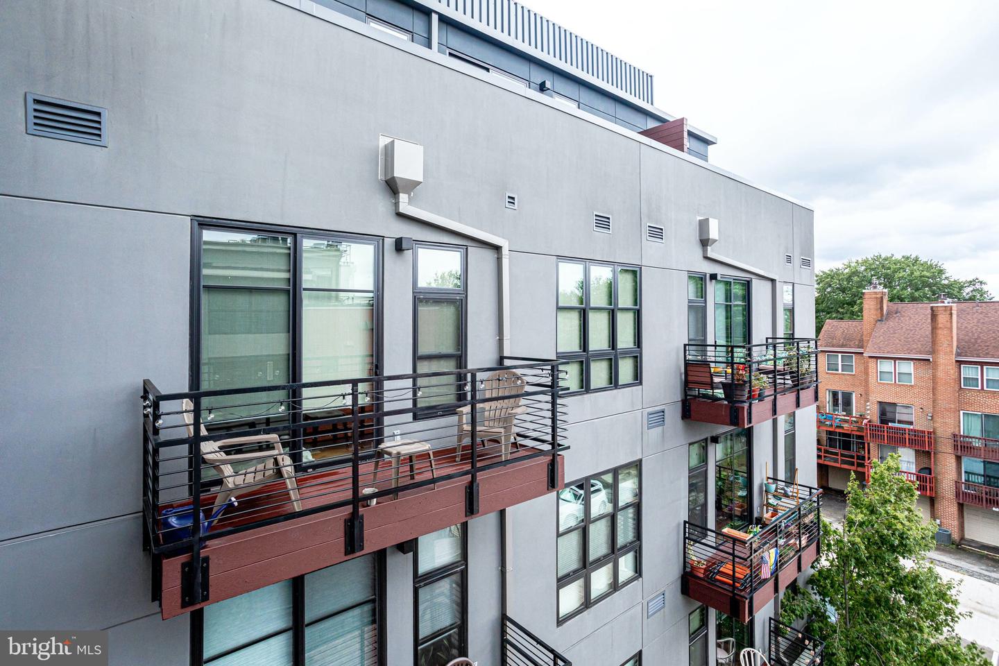 1345 K ST SE #406, WASHINGTON, District Of Columbia 20003, 2 Bedrooms Bedrooms, ,1 BathroomBathrooms,Residential,For sale,1345 K ST SE #406,DCDC2189762 MLS # DCDC2189762