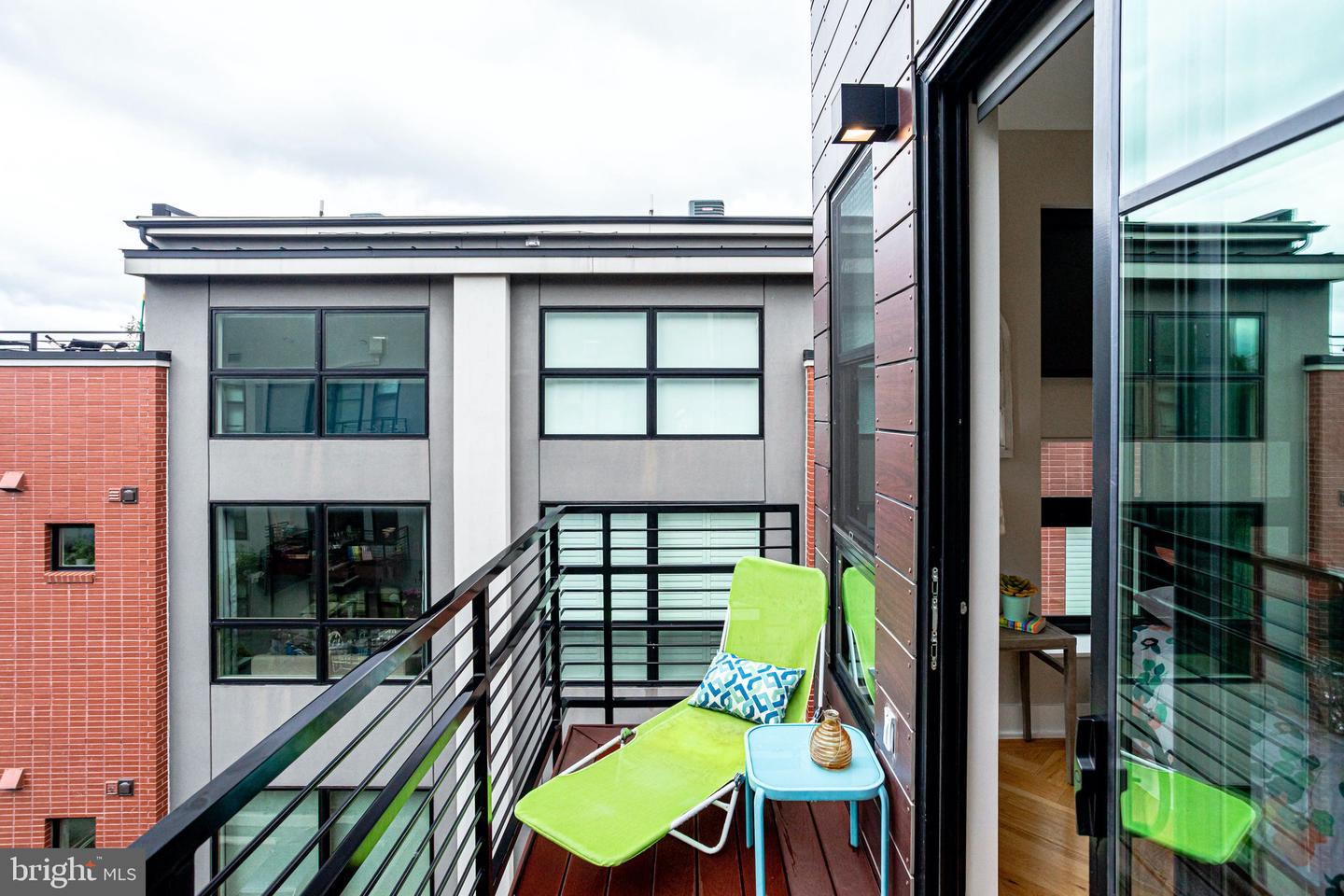 1345 K ST SE #406, WASHINGTON, District Of Columbia 20003, 2 Bedrooms Bedrooms, ,1 BathroomBathrooms,Residential,For sale,1345 K ST SE #406,DCDC2189762 MLS # DCDC2189762