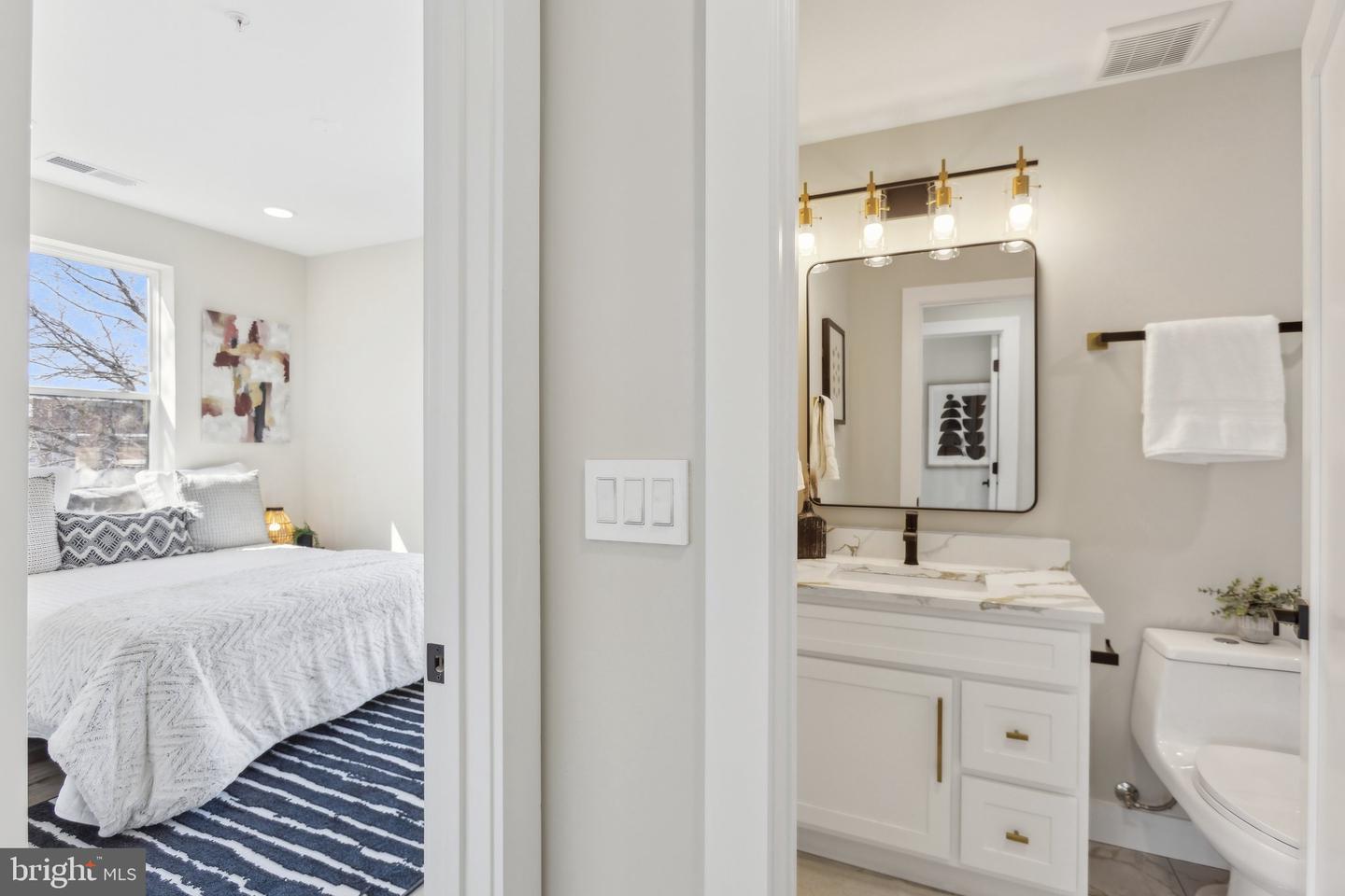 1016 RHODE ISLAND AVE NE #7, WASHINGTON, District Of Columbia 20018, 2 Bedrooms Bedrooms, ,1 BathroomBathrooms,Residential,For sale,1016 RHODE ISLAND AVE NE #7,DCDC2189808 MLS # DCDC2189808