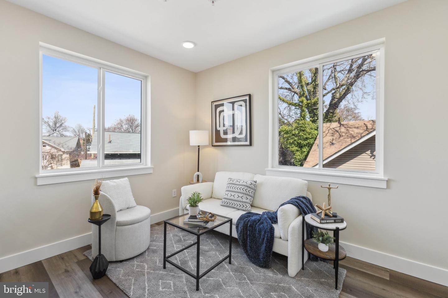 1016 RHODE ISLAND AVE NE #6, WASHINGTON, District Of Columbia 20018, 1 Bedroom Bedrooms, ,1 BathroomBathrooms,Residential,For sale,1016 RHODE ISLAND AVE NE #6,DCDC2189812 MLS # DCDC2189812