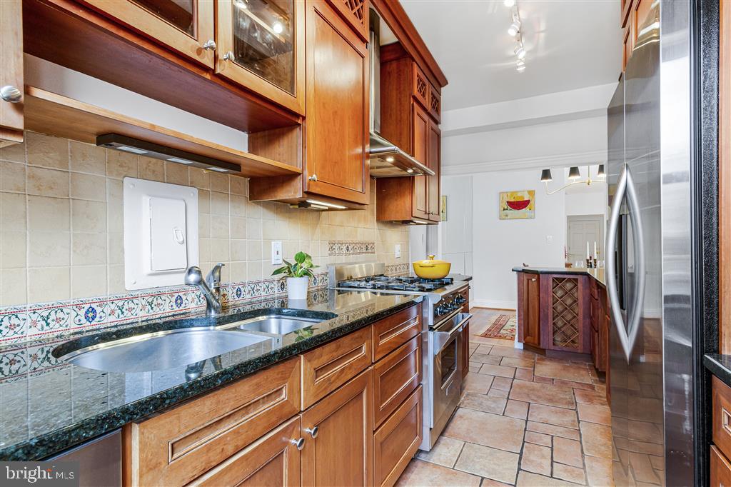 3100 CONNECTICUT AVE NW #329, WASHINGTON, District Of Columbia 20008, 1 Bedroom Bedrooms, ,1 BathroomBathrooms,Residential,For sale,3100 CONNECTICUT AVE NW #329,DCDC2189832 MLS # DCDC2189832